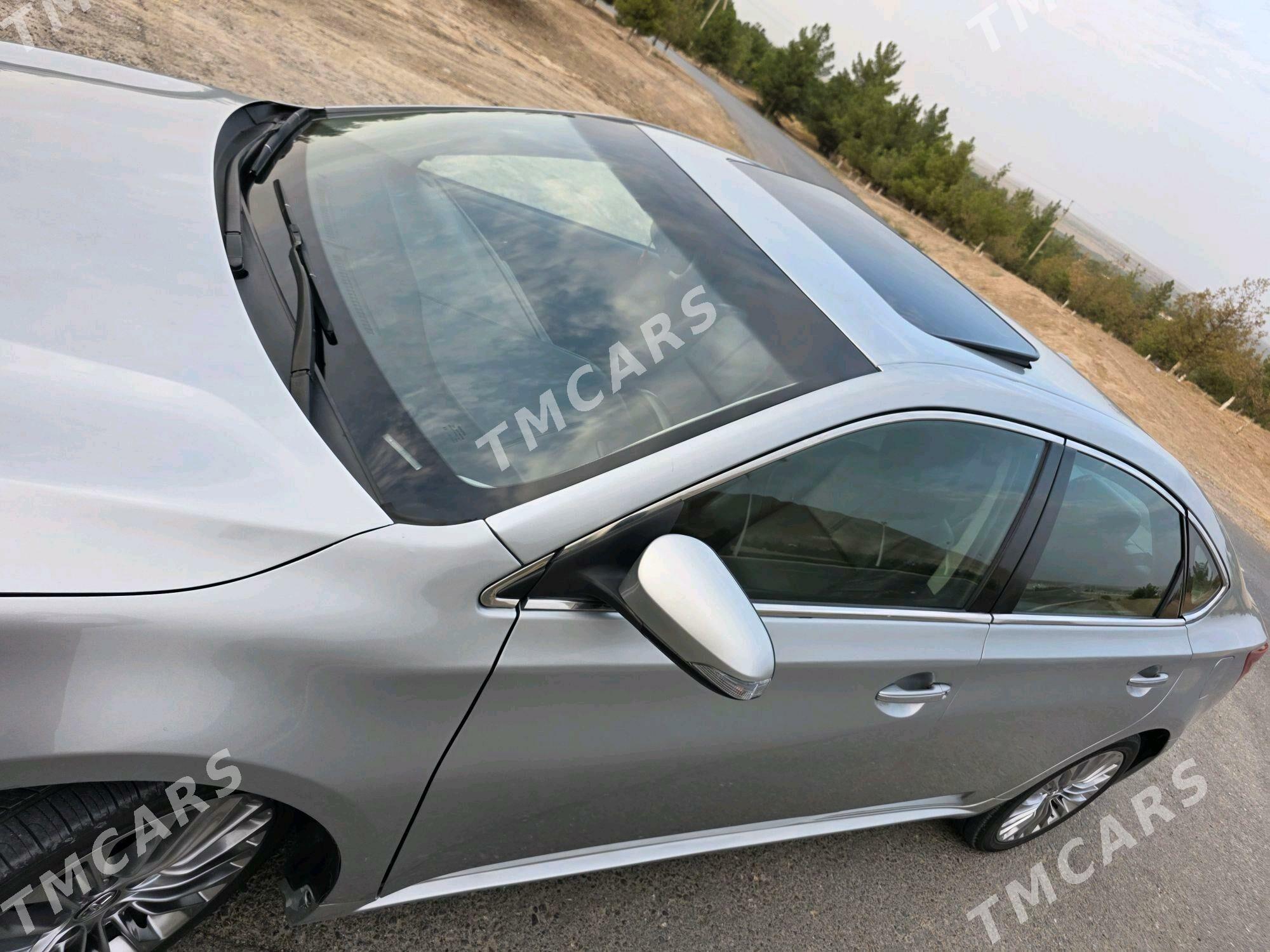 Toyota Avalon 2018 - 350 000 TMT - Ашхабад - img 4