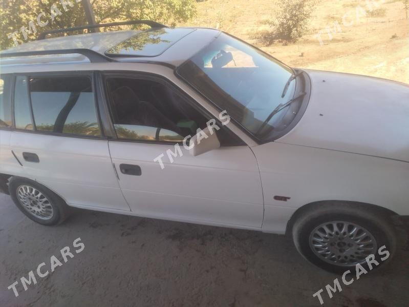 Opel Astra 1993 - 27 000 TMT - Дашогуз - img 3