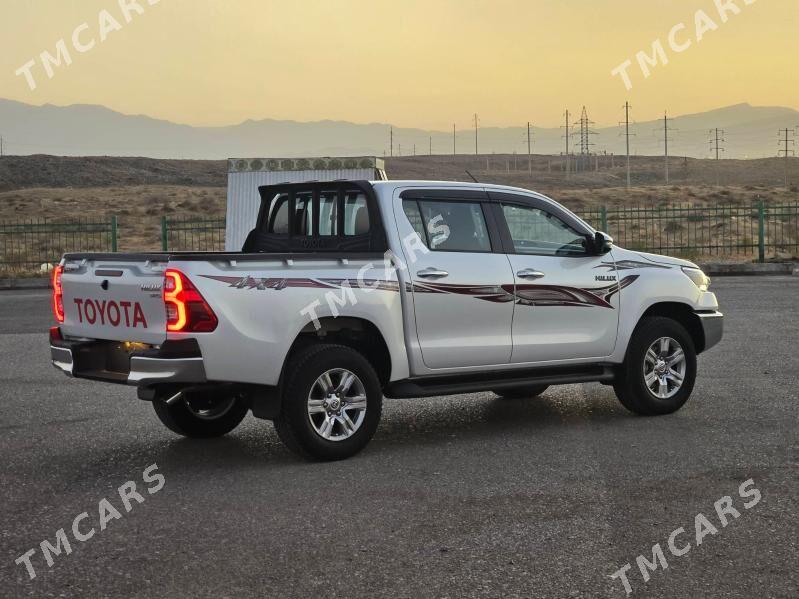 Toyota Hilux 2024 - 665 000 TMT - "Алтын Асыр" Гундогар базары ( Толкучка) - img 3