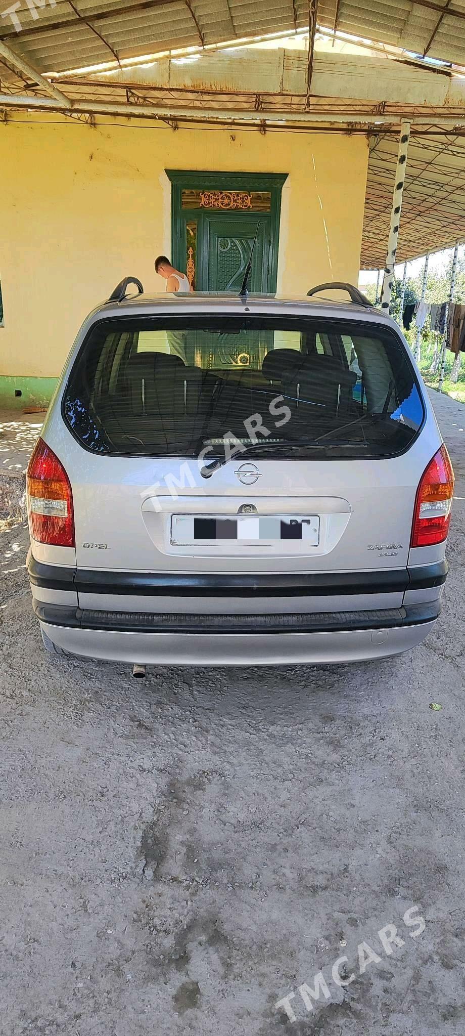 Opel Zafira 2001 - 99 000 TMT - Дашогуз - img 4