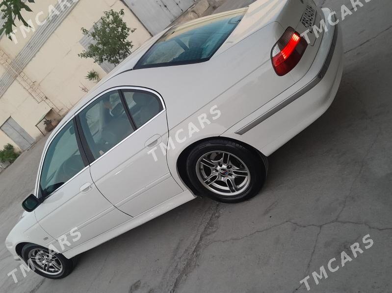 BMW E39 2001 - 120 000 TMT - Büzmeýin - img 2