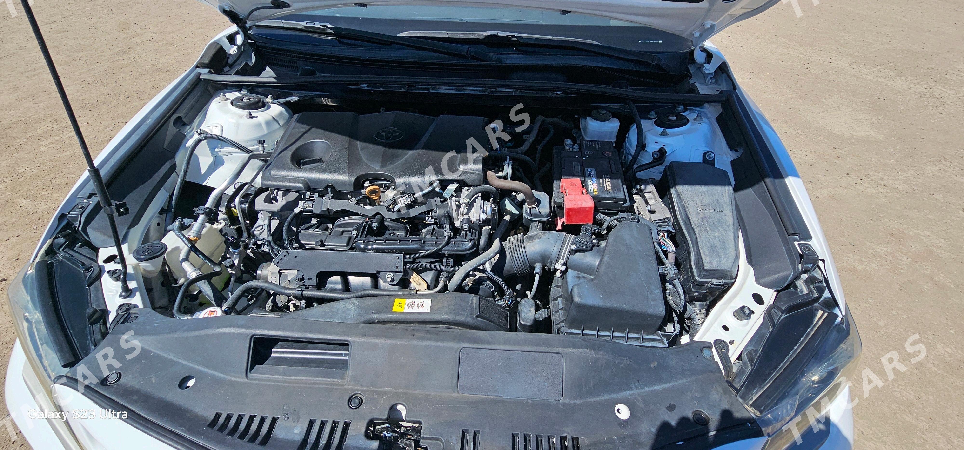 Toyota Camry 2021 - 326 000 TMT - Губадаг - img 3
