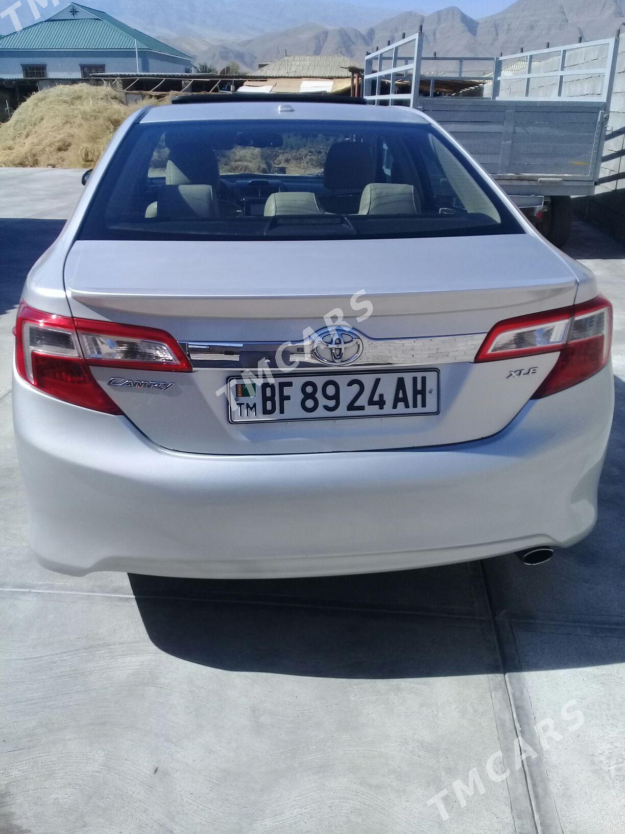 Toyota Camry 2012 - 190 000 TMT - Babadaýhan - img 5