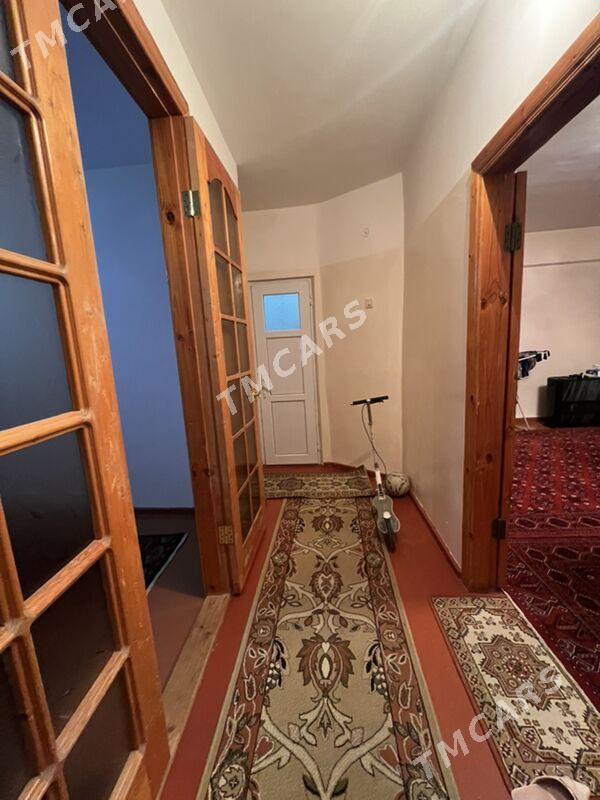 210kw 2etaz 3komnat - Balkanabat - img 6