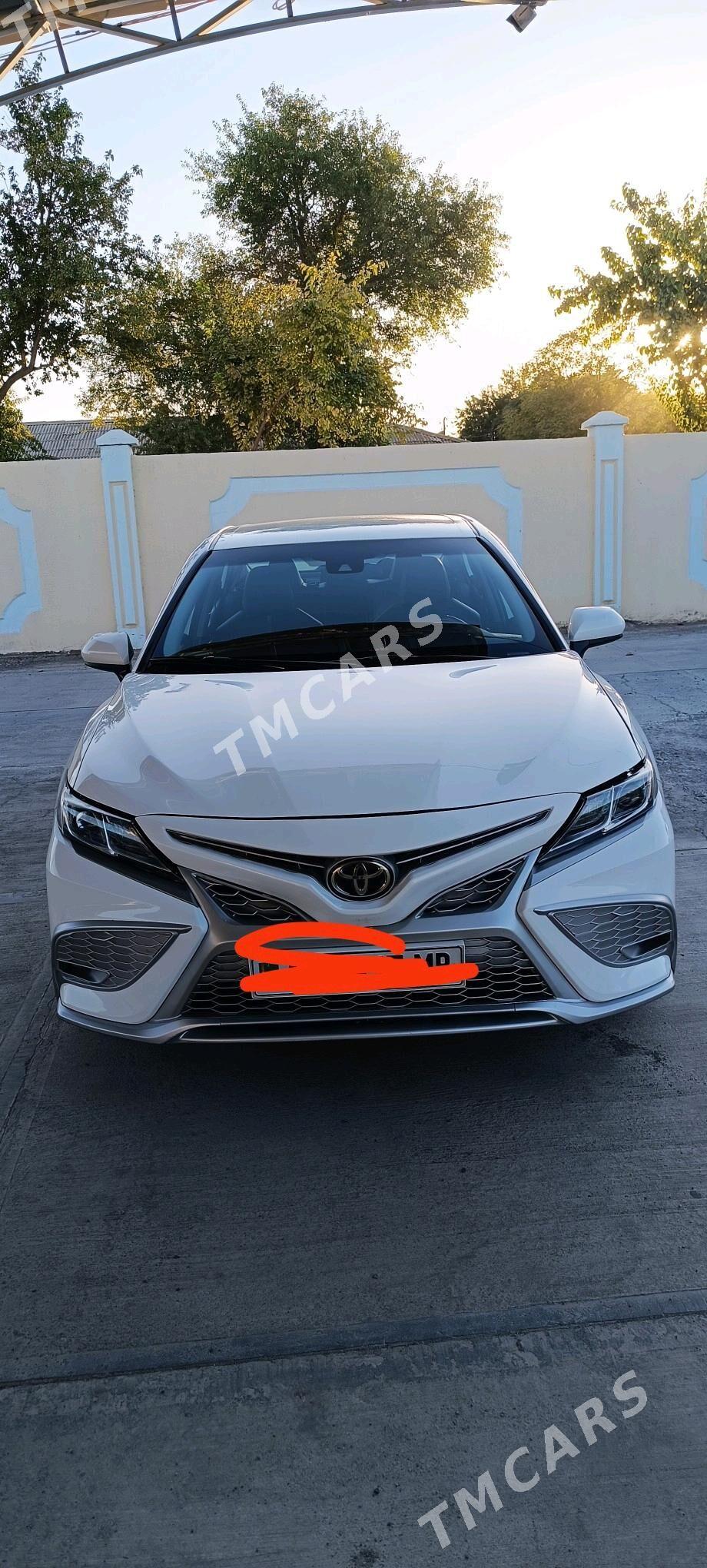 Toyota Camry 2020 - 280 000 TMT - Baýramaly - img 4