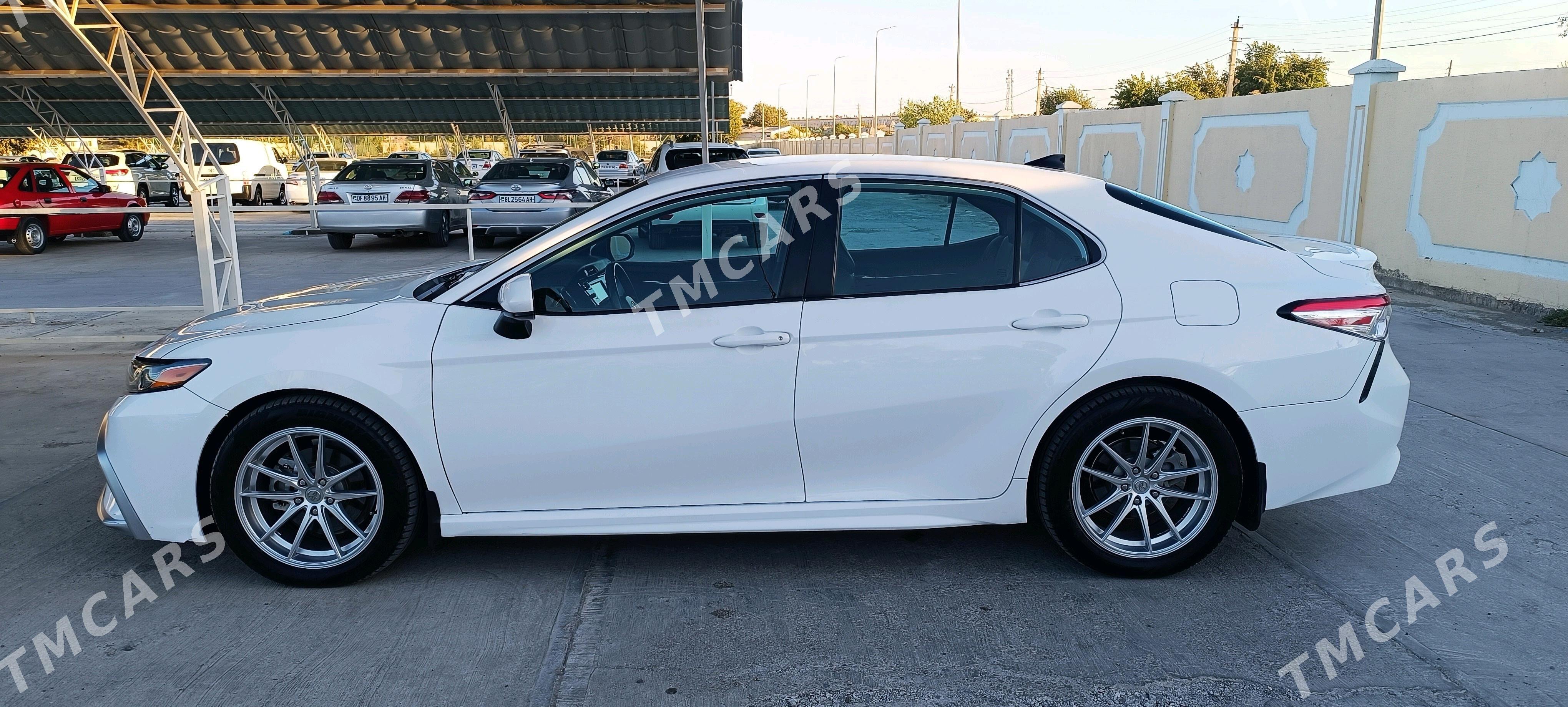 Toyota Camry 2020 - 280 000 TMT - Baýramaly - img 5
