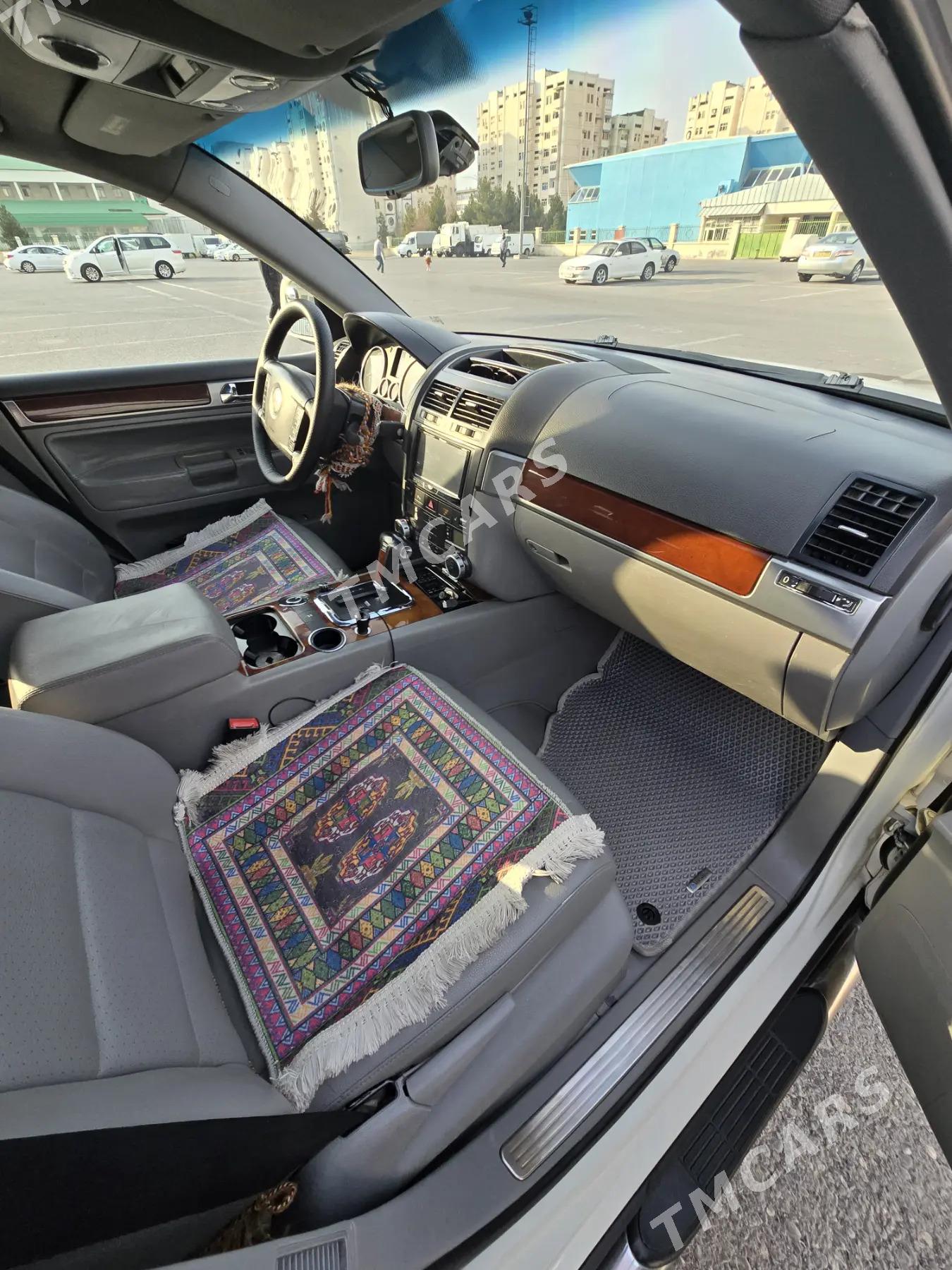 Volkswagen Touareg 2005 - 160 000 TMT - Aşgabat - img 4