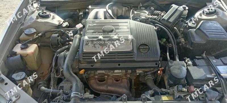 Toyota Avalon 2001 - 230 000 TMT - Mary - img 4