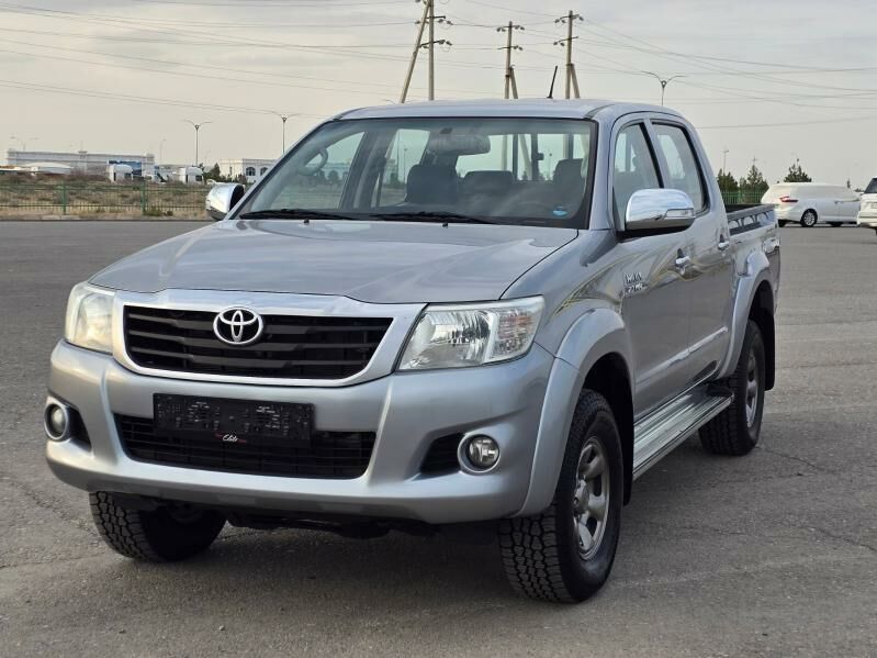 Toyota Hilux 2015 - 440 000 TMT - "Алтын Асыр" Гундогар базары ( Толкучка) - img 7