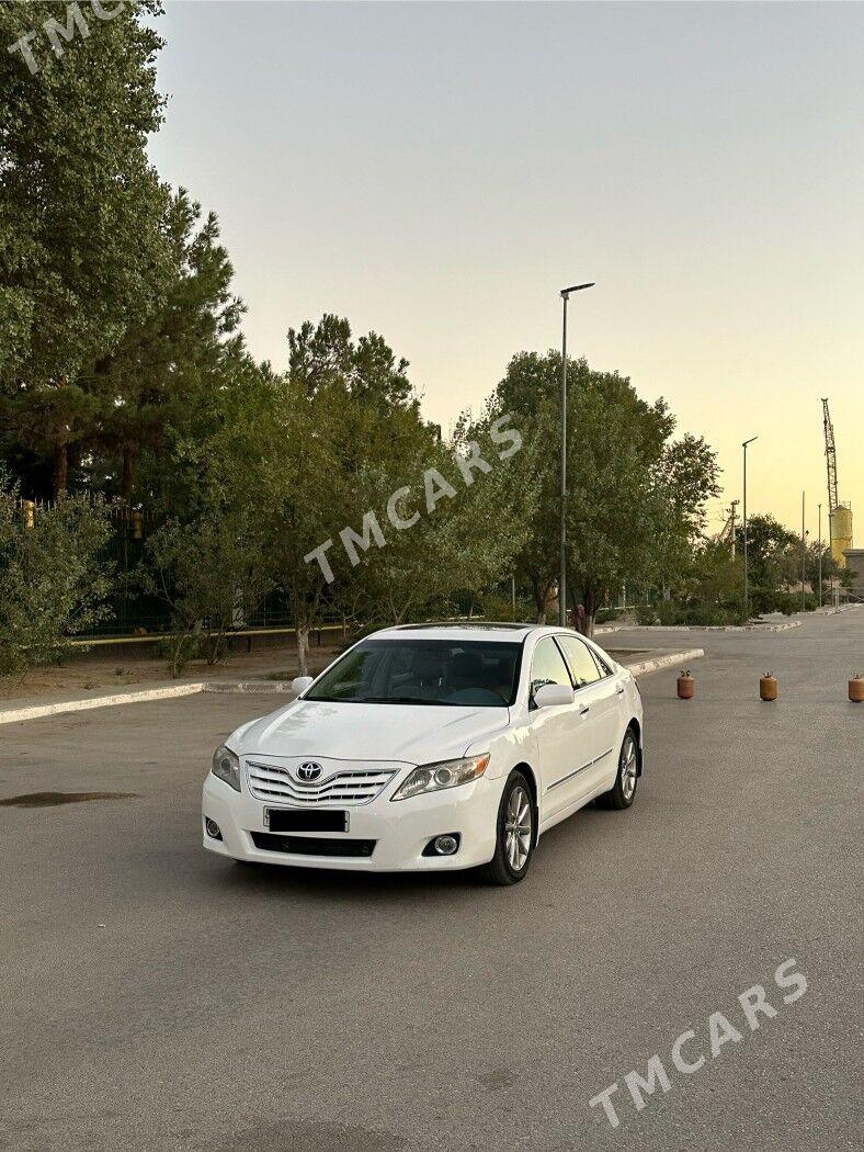 Toyota Camry 2010 - 155 000 TMT - Балканабат - img 3