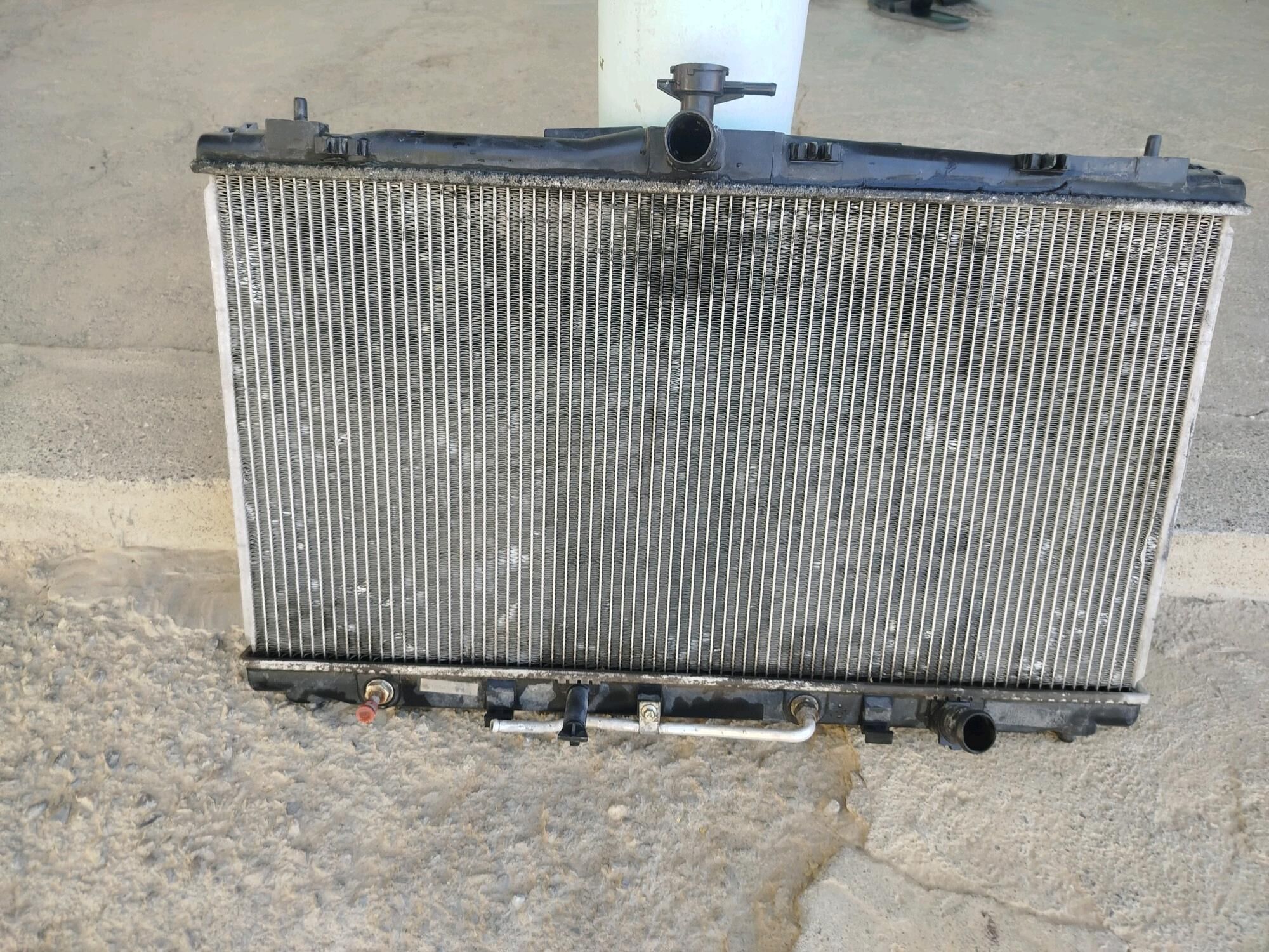 palta camry radiator 1 000 TMT - Büzmeýin - img 3