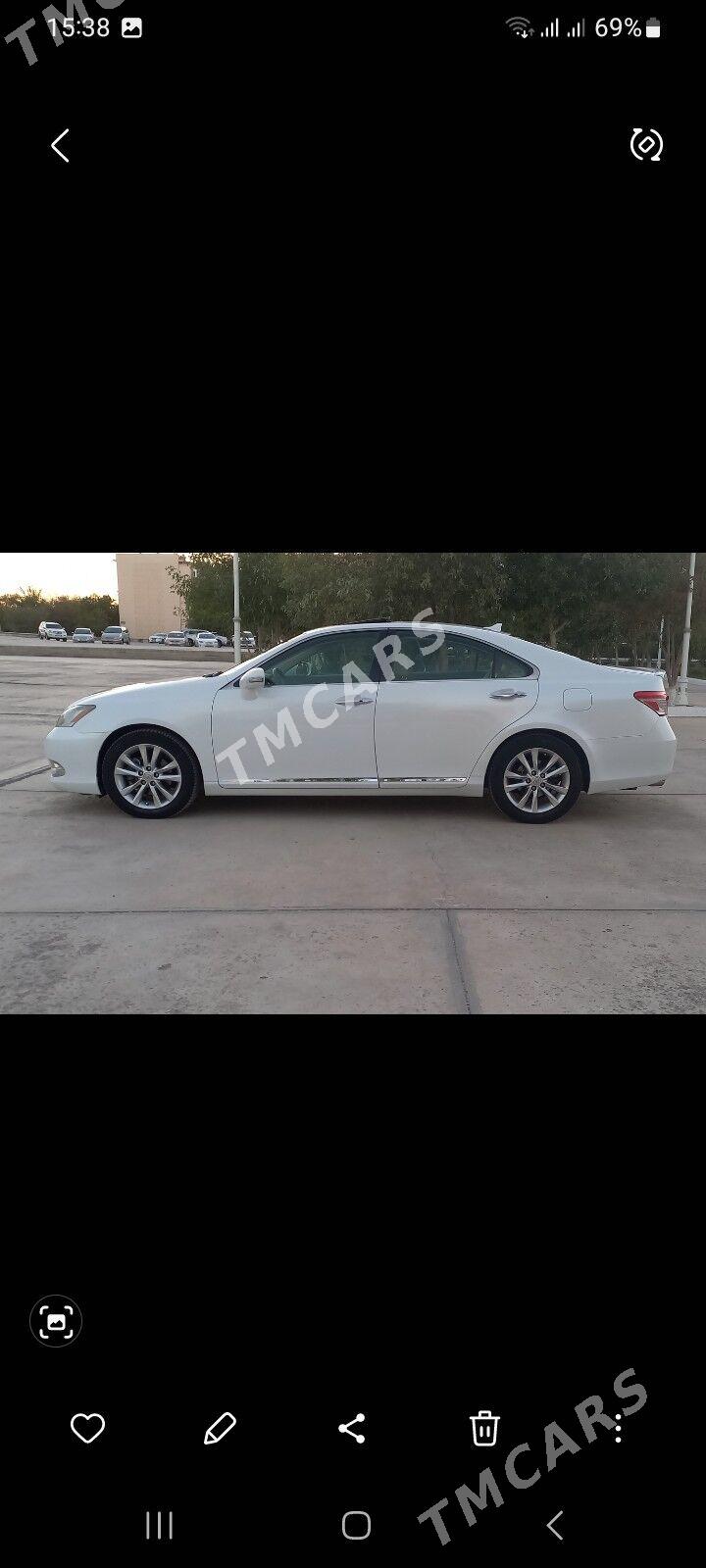 Lexus ES 350 2010 - 290 000 TMT - Дашогуз - img 4