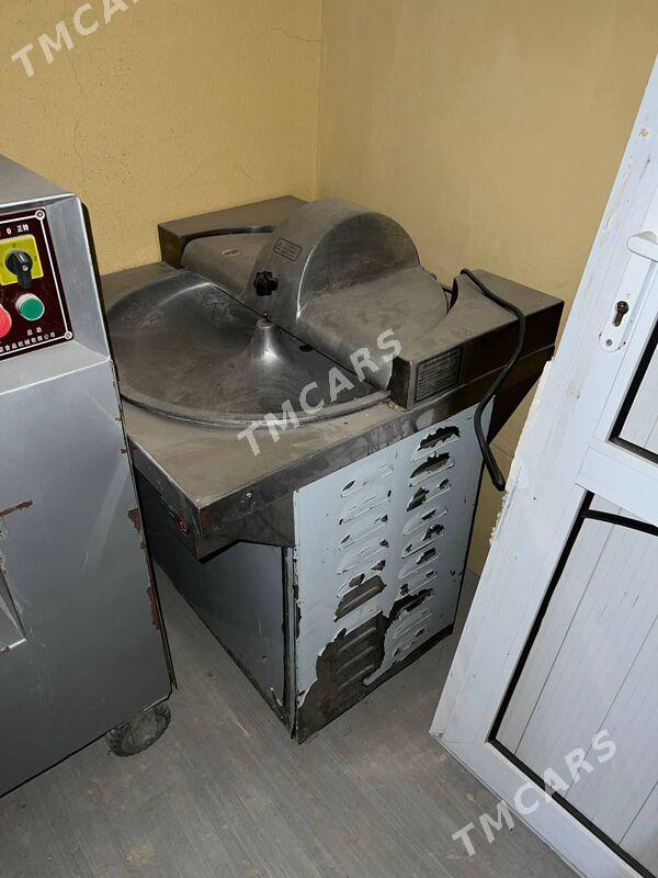 kolbasa sen ucin enjamlar - Бузмеин - img 2