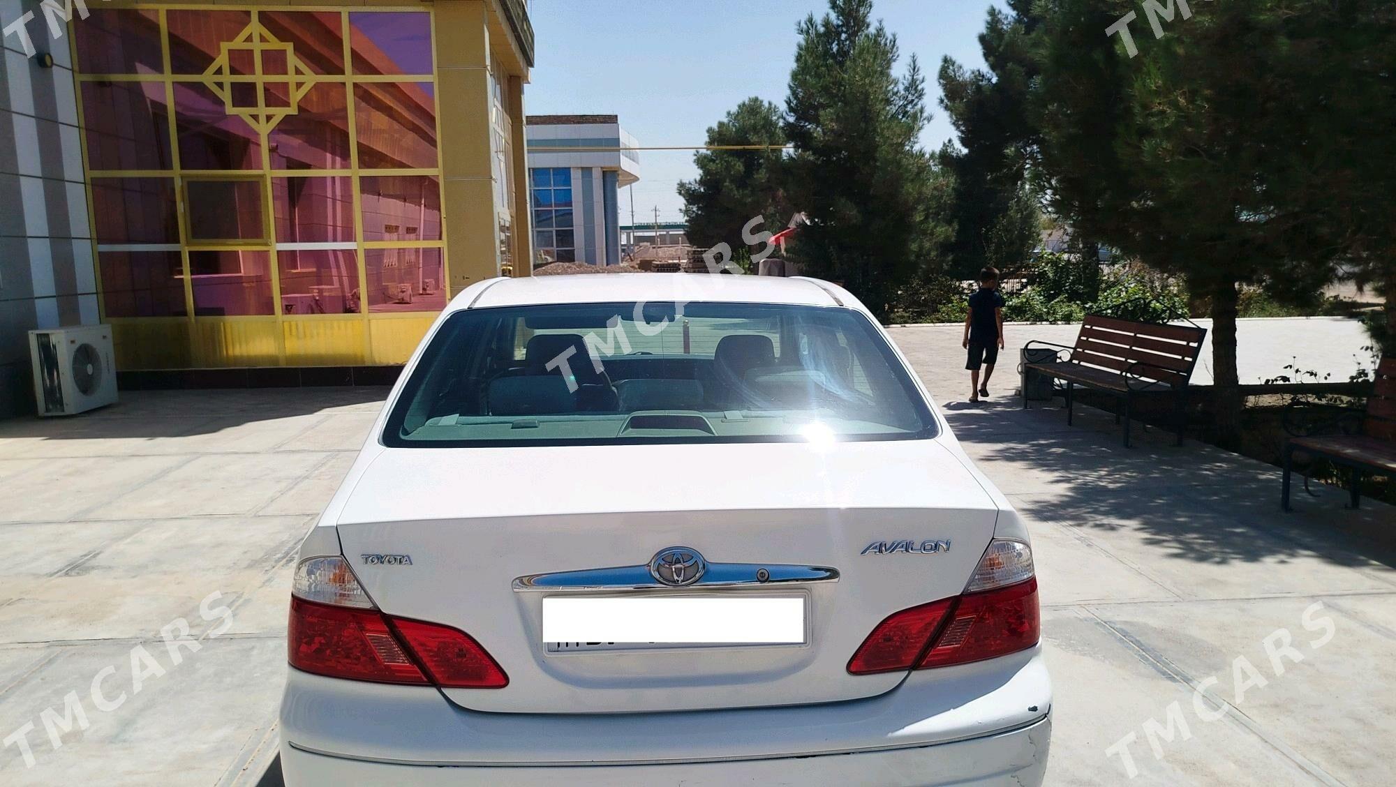 Toyota Avalon 2003 - 170 000 TMT - Байрамали - img 5