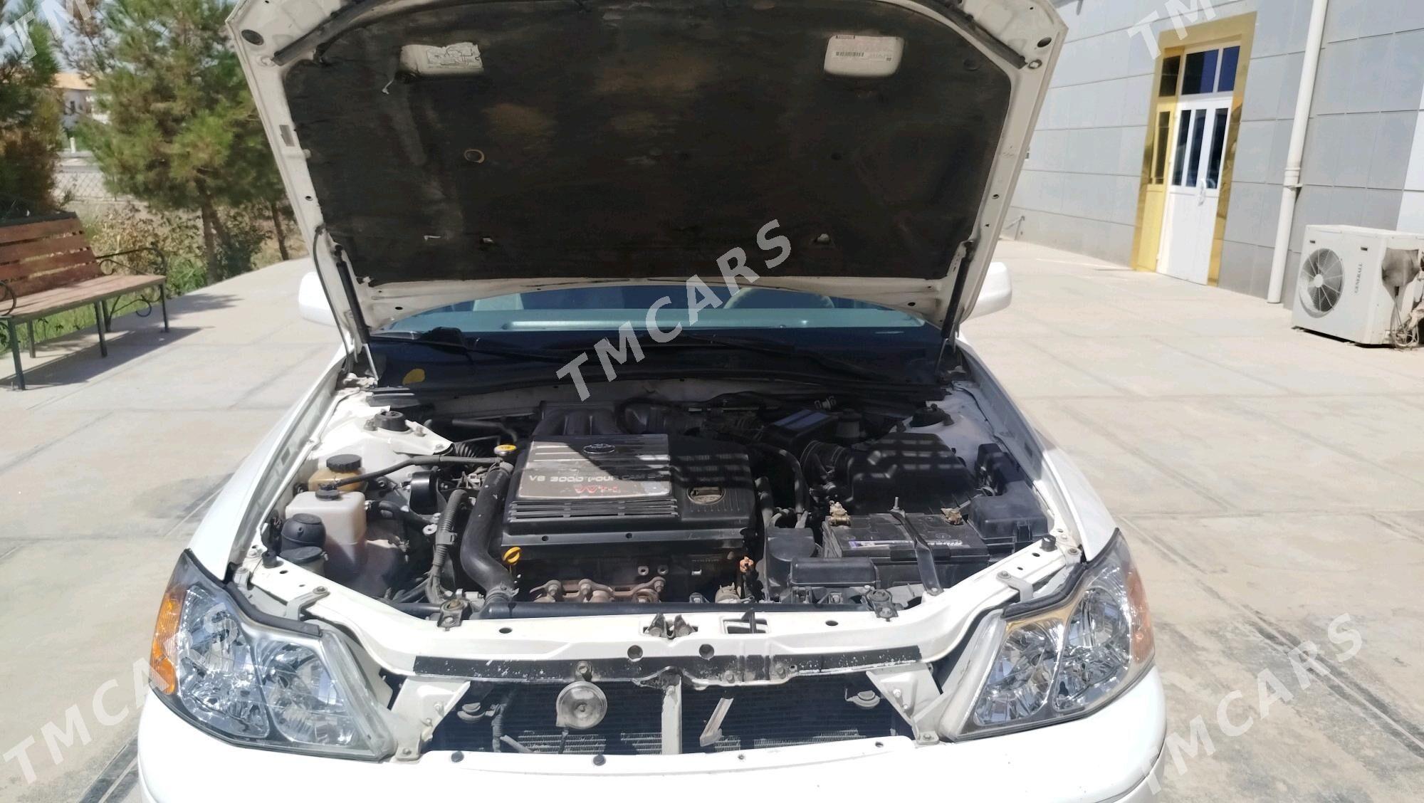 Toyota Avalon 2003 - 170 000 TMT - Байрамали - img 8