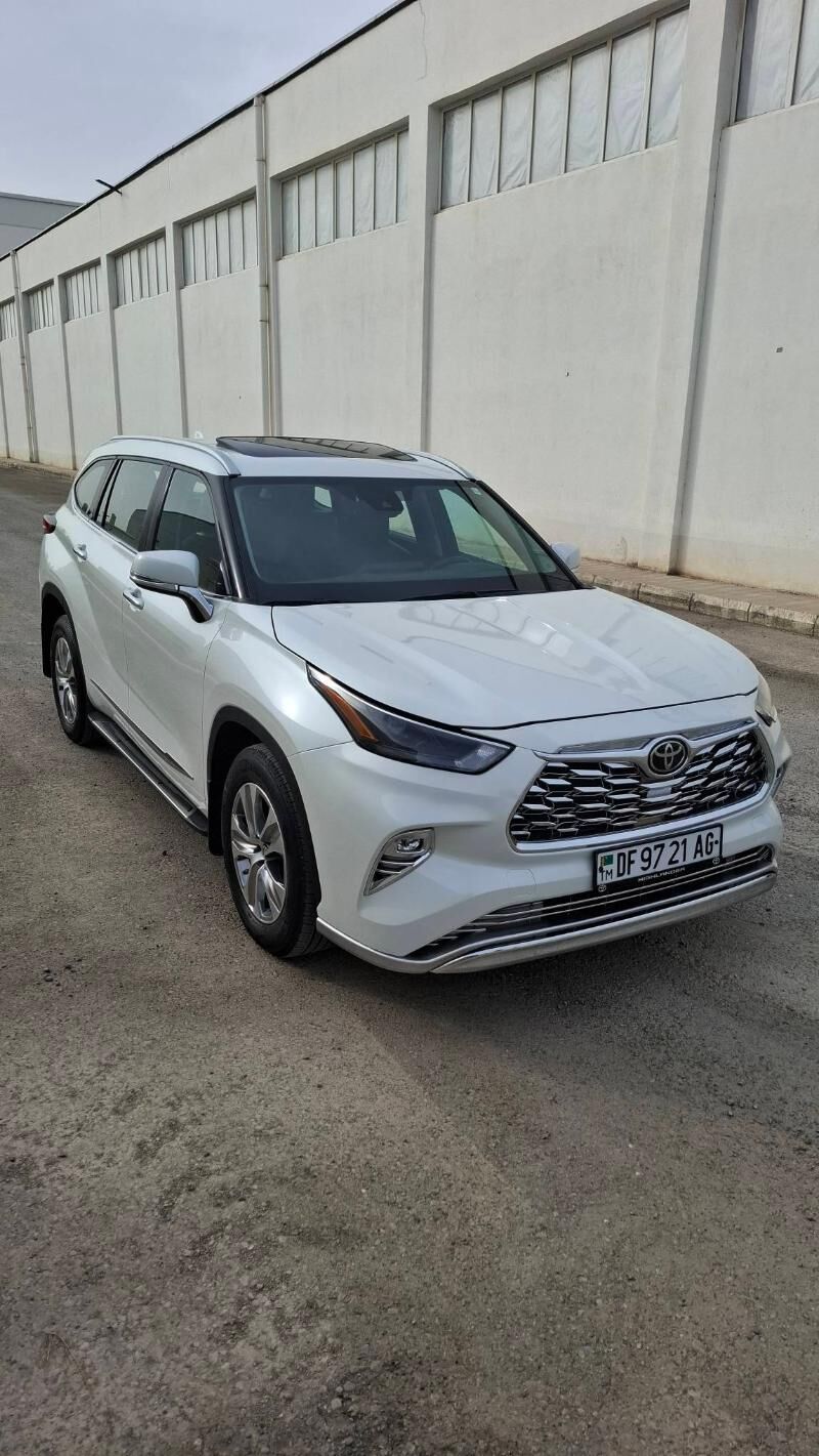 Toyota Highlander 2024 - 650 000 TMT - Ашхабад - img 10