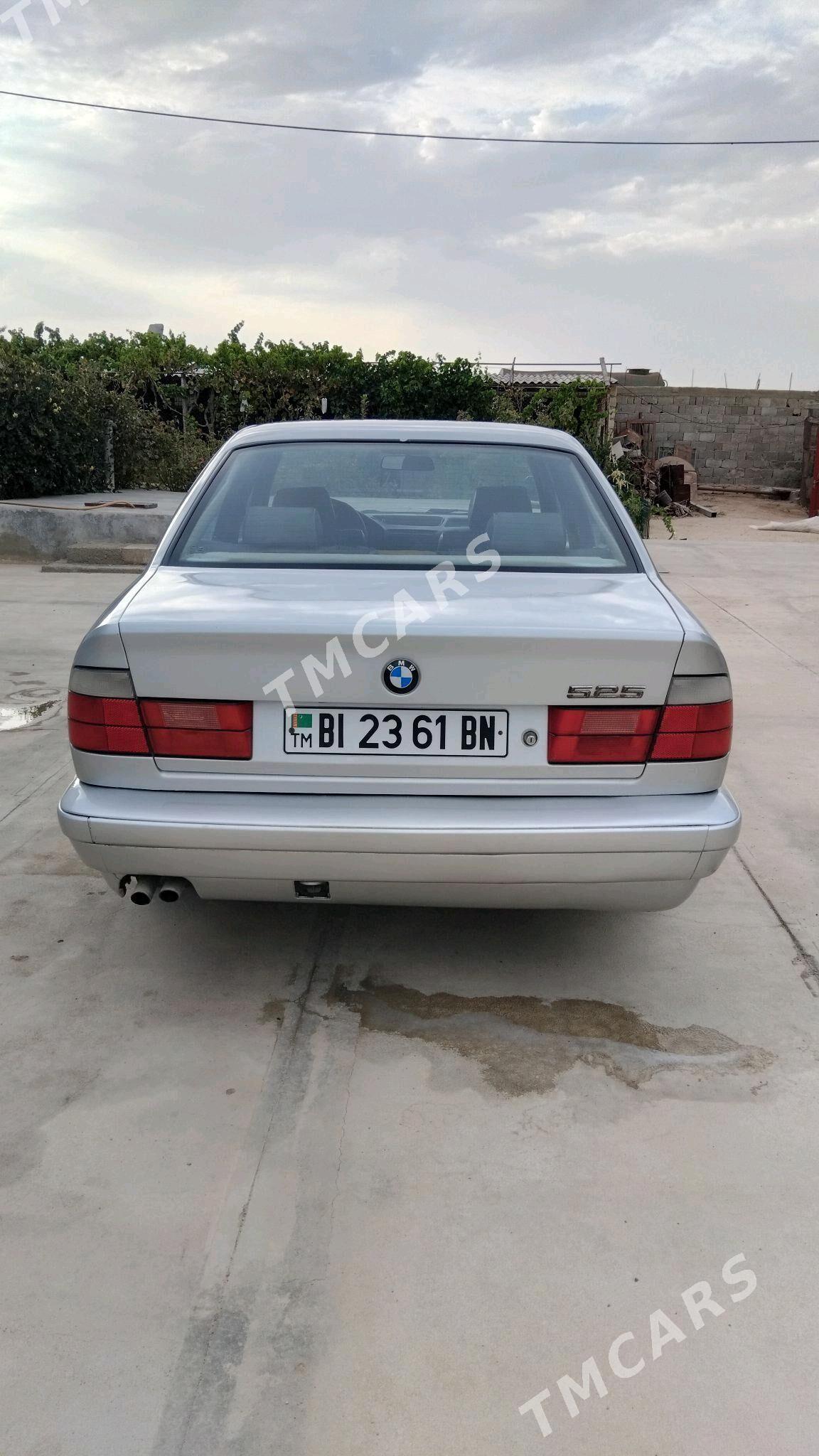 BMW 528 1990 - 50 000 TMT - Türkmenbaşy - img 3