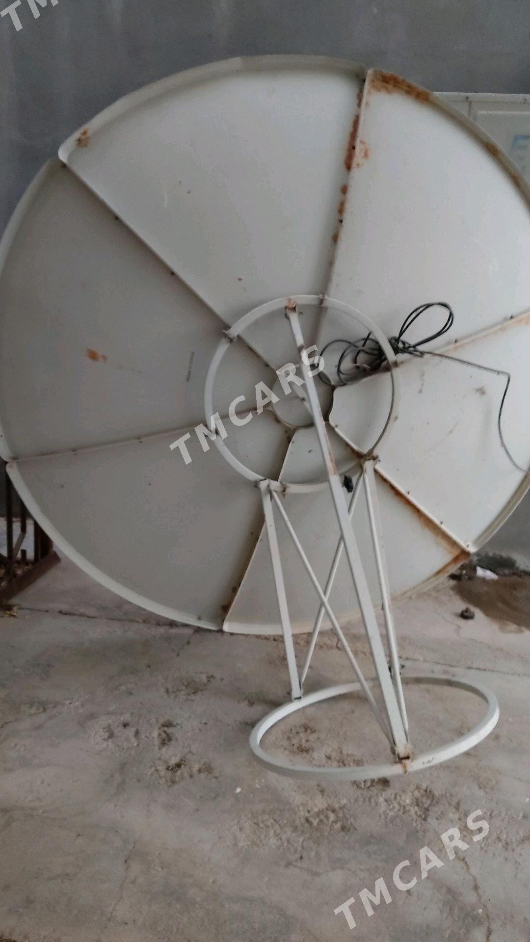 Sputnik Antena - Sakarçäge - img 2