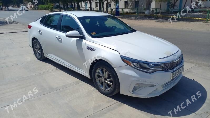 Kia Optima 2019 - 220 000 TMT - Ёлётен - img 4
