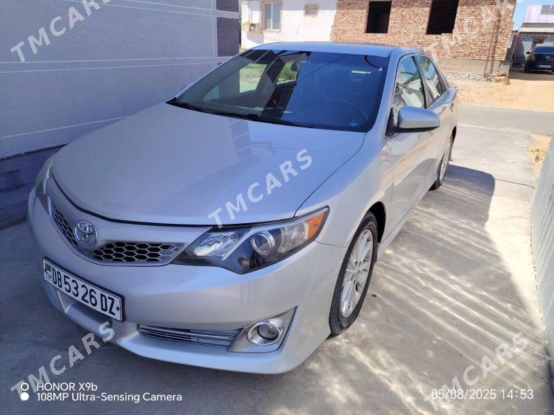 Toyota Camry 2012 - 245 000 TMT - Кёнеургенч - img 2
