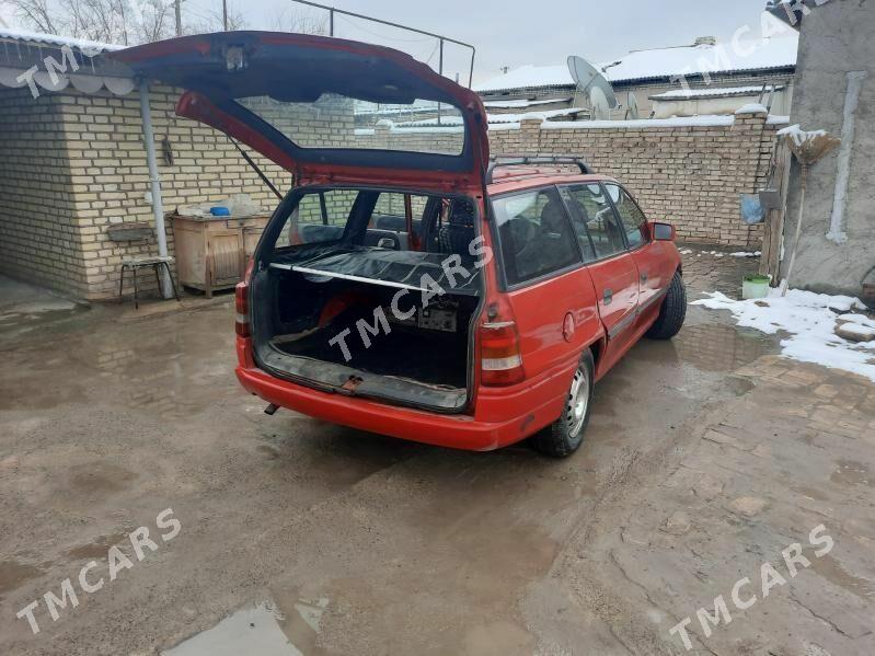 Opel Astra 1992 - 20 000 TMT - Мары - img 2