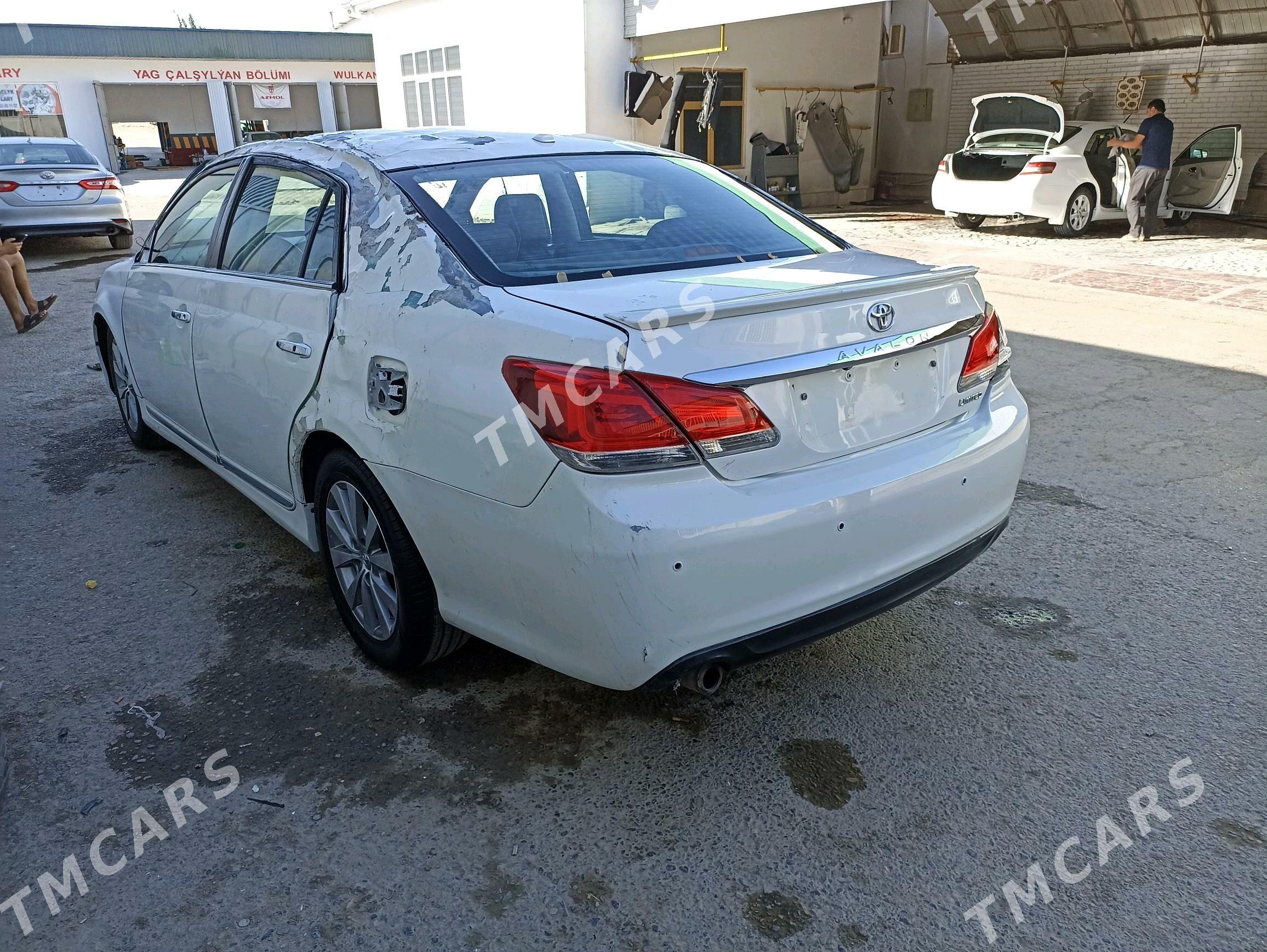 Toyota Avalon 2011 - 150 000 TMT - Mary - img 6