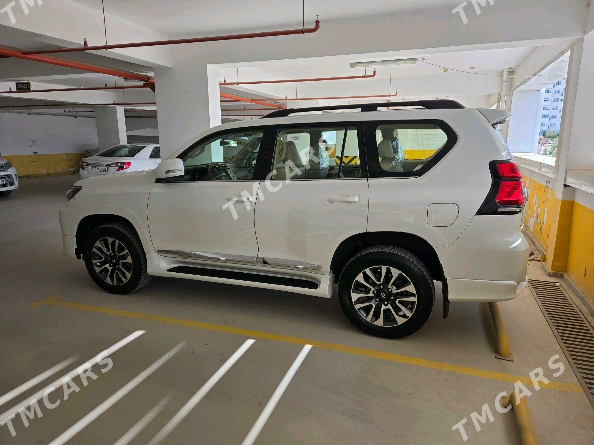 Toyota Land Cruiser Prado 2022 - 1 040 000 TMT - Aşgabat - img 4