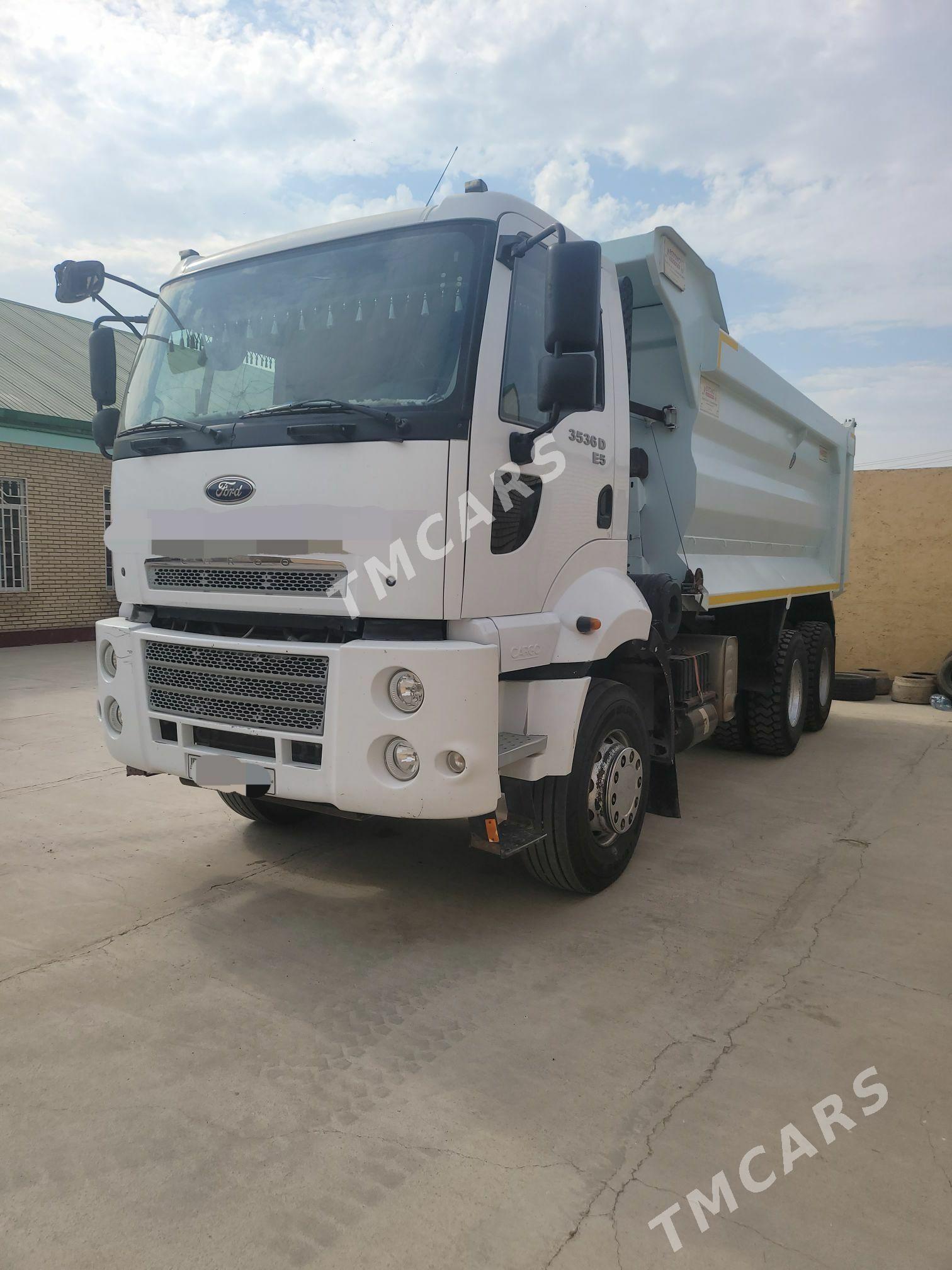 Ford Cargo 3536M 2014 - 830 000 TMT - Ашхабад - img 3