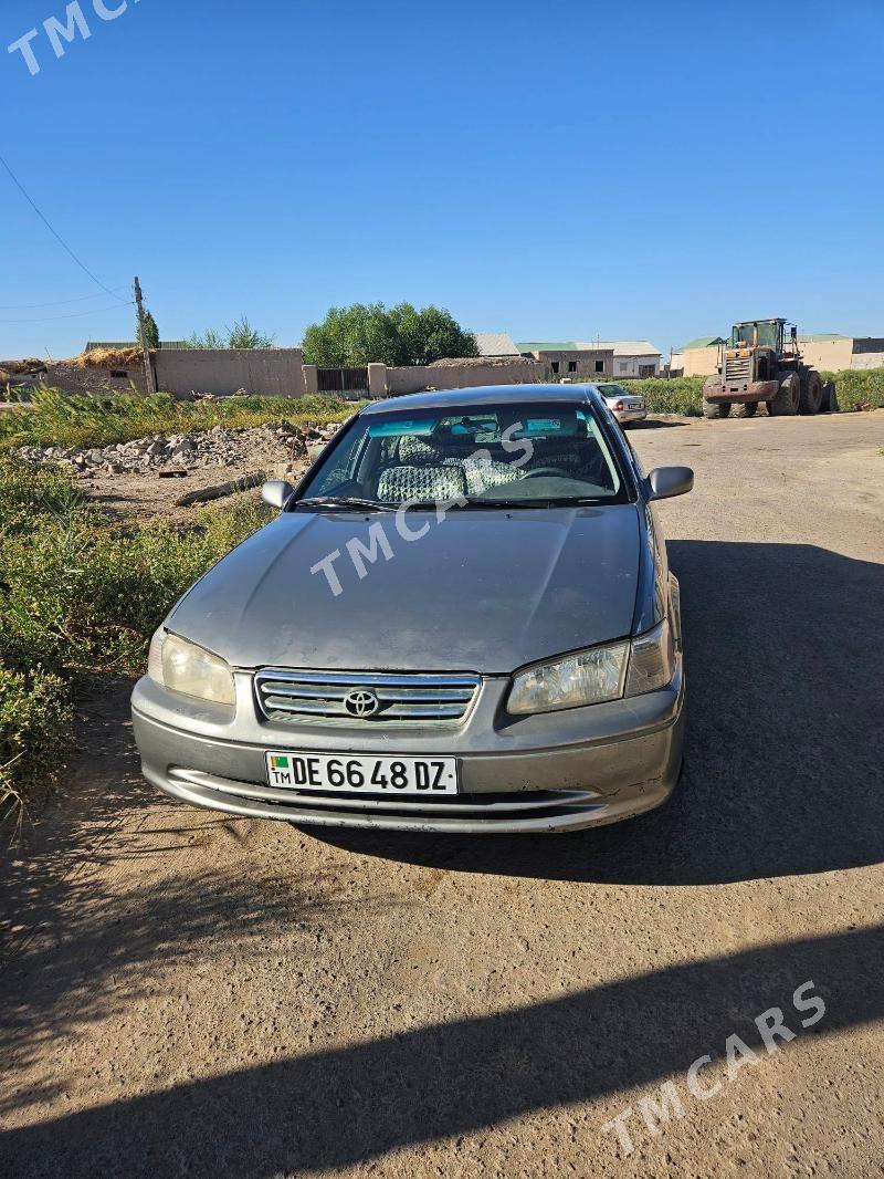 Toyota Camry 2000 - 147 000 TMT - Köneürgenç - img 4