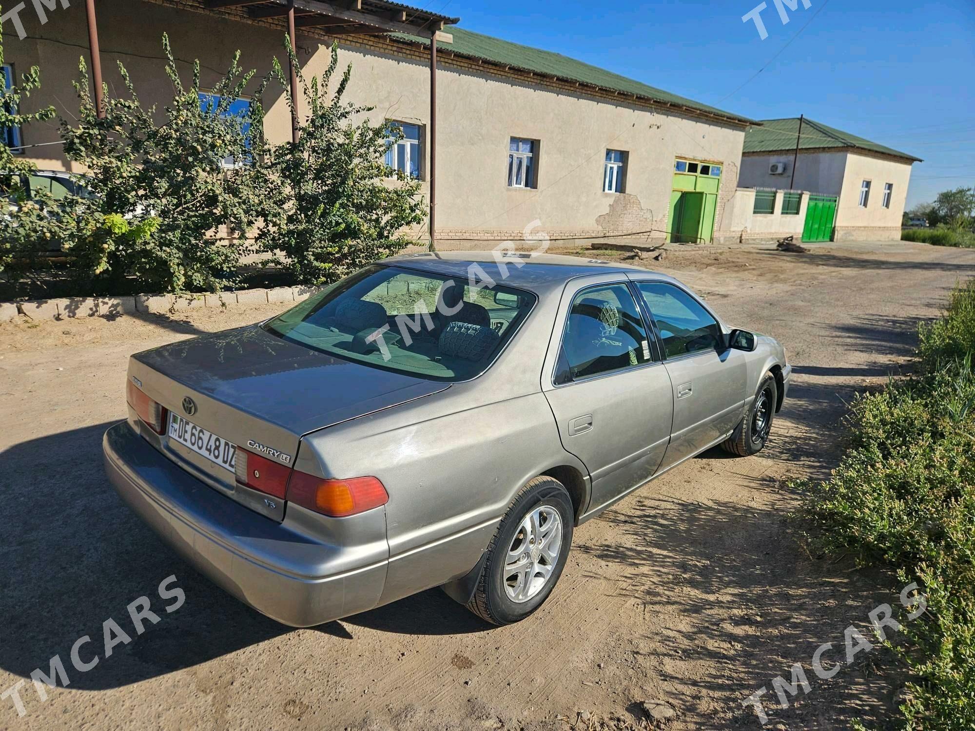 Toyota Camry 2000 - 147 000 TMT - Köneürgenç - img 6
