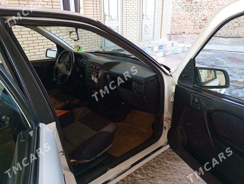 Opel Vectra 1992 - 33 000 TMT - Mary - img 7
