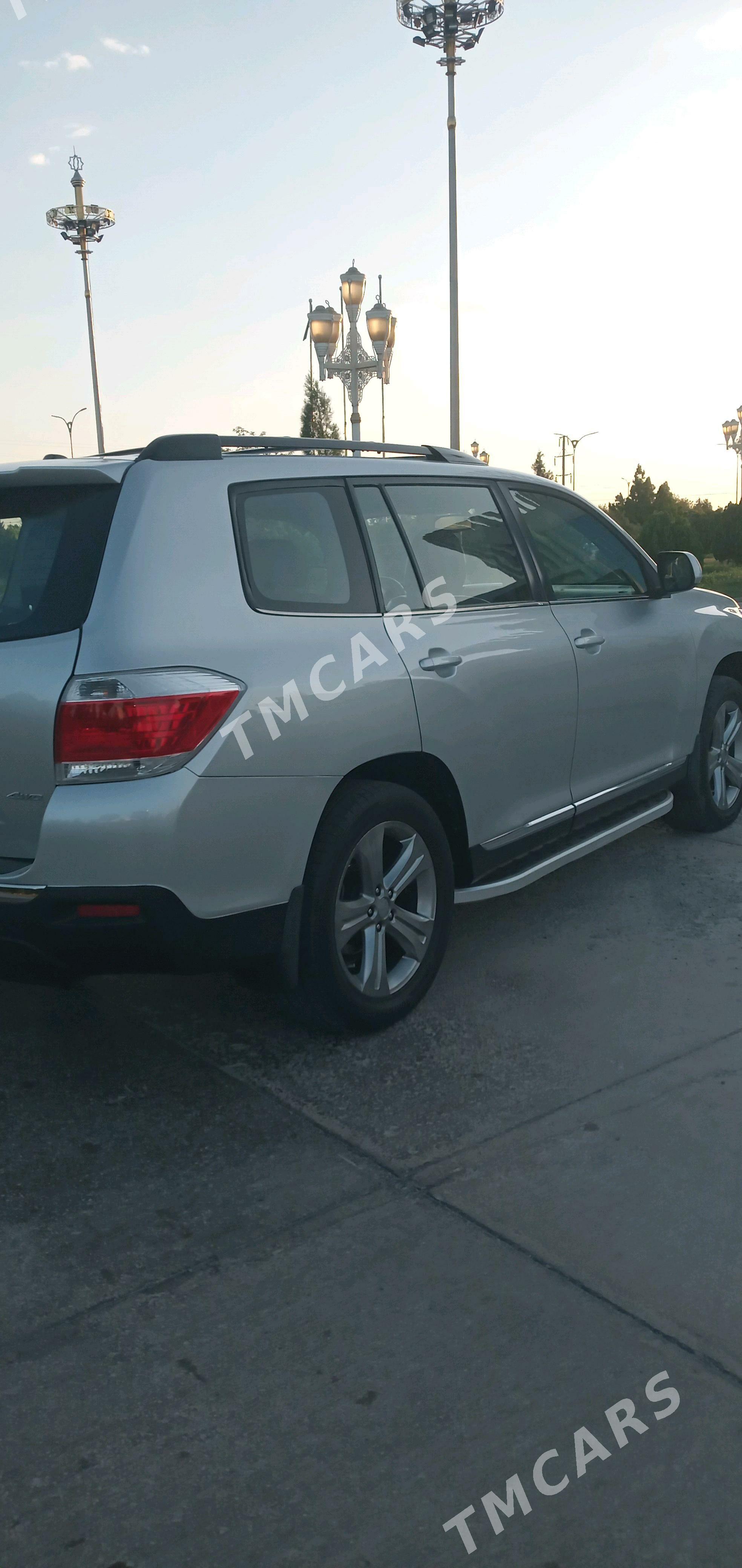 Toyota Highlander 2012 - 330 000 TMT - Daşoguz - img 5