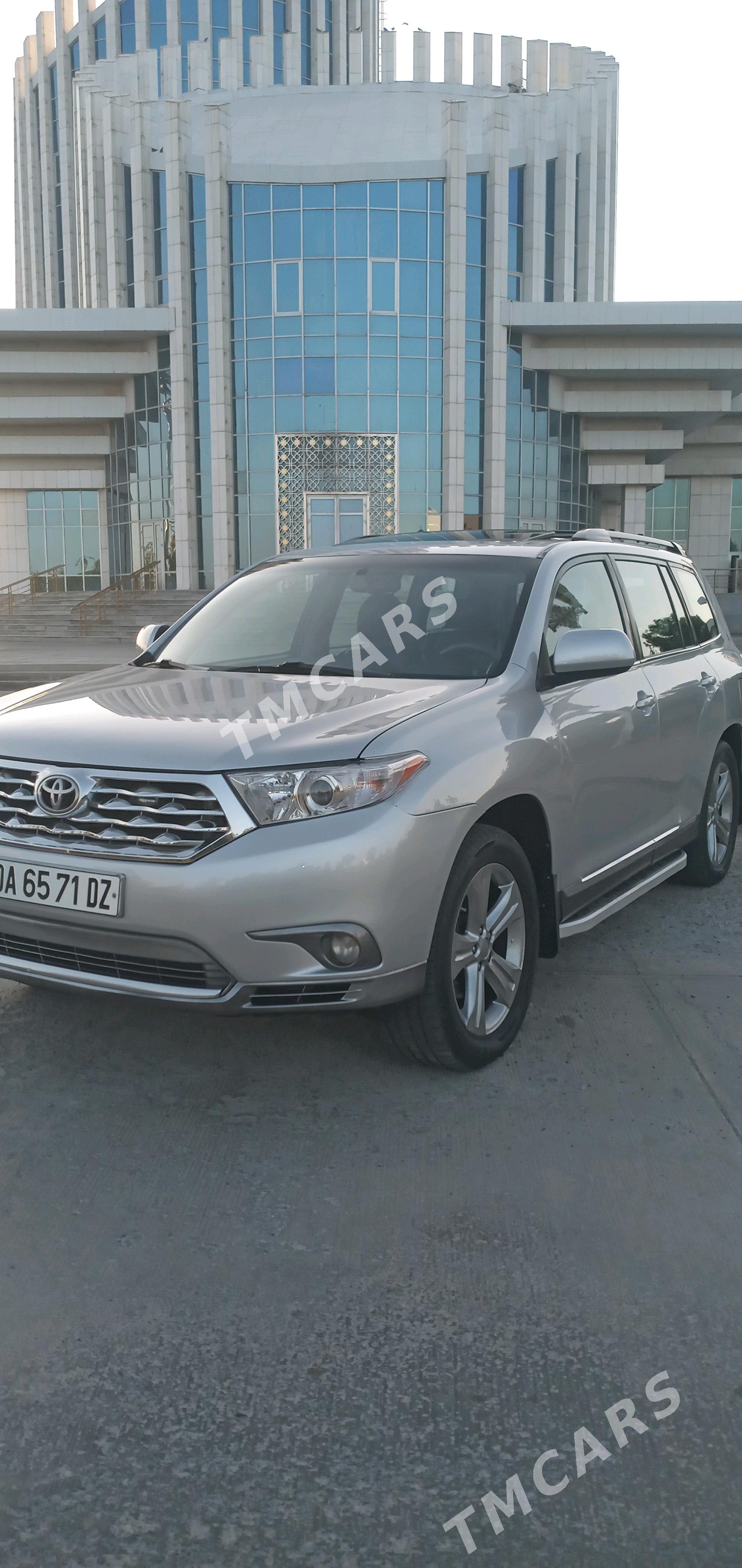 Toyota Highlander 2012 - 330 000 TMT - Daşoguz - img 6