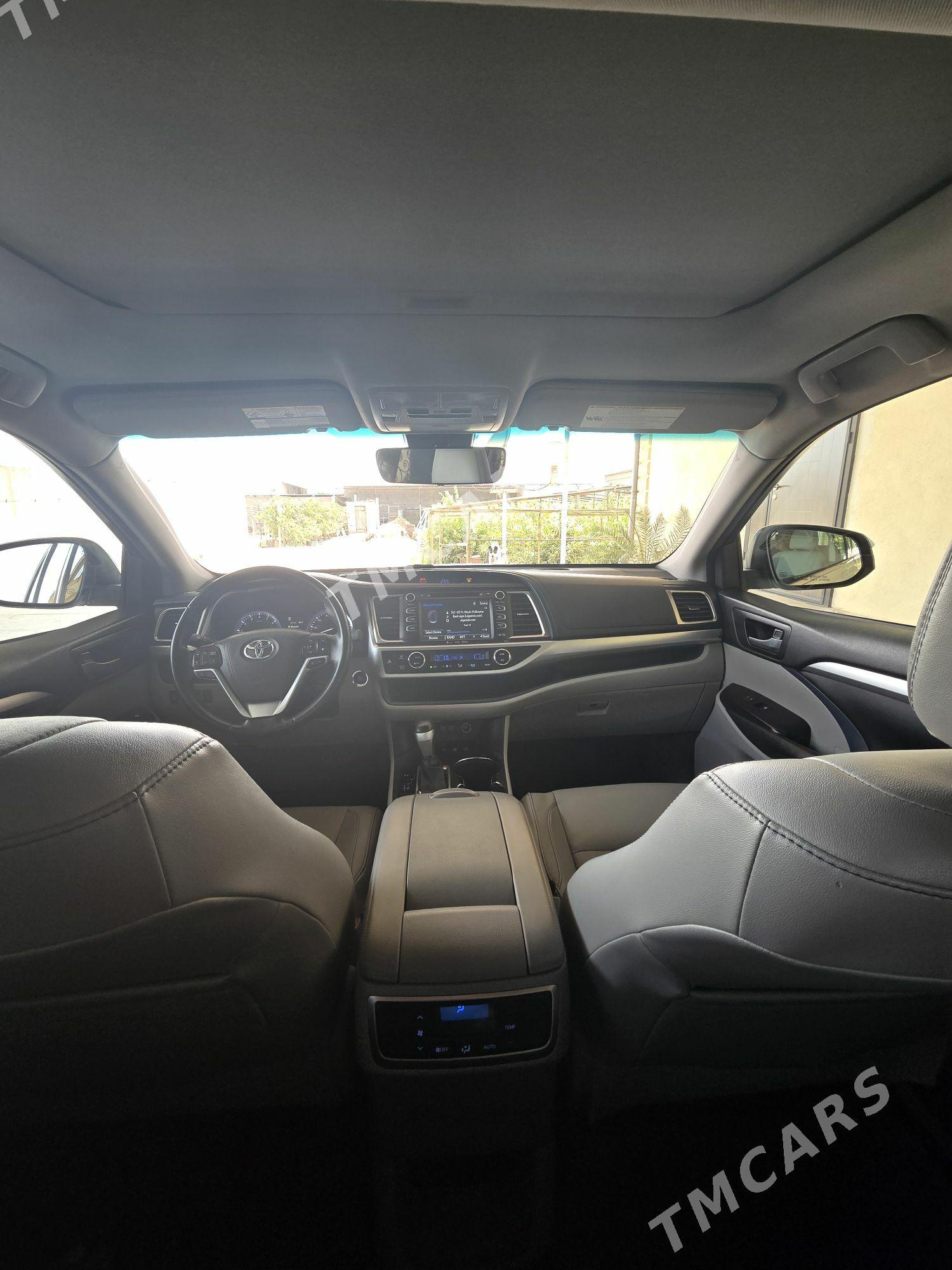 Toyota Highlander 2017 - 490 000 TMT - Aşgabat - img 7
