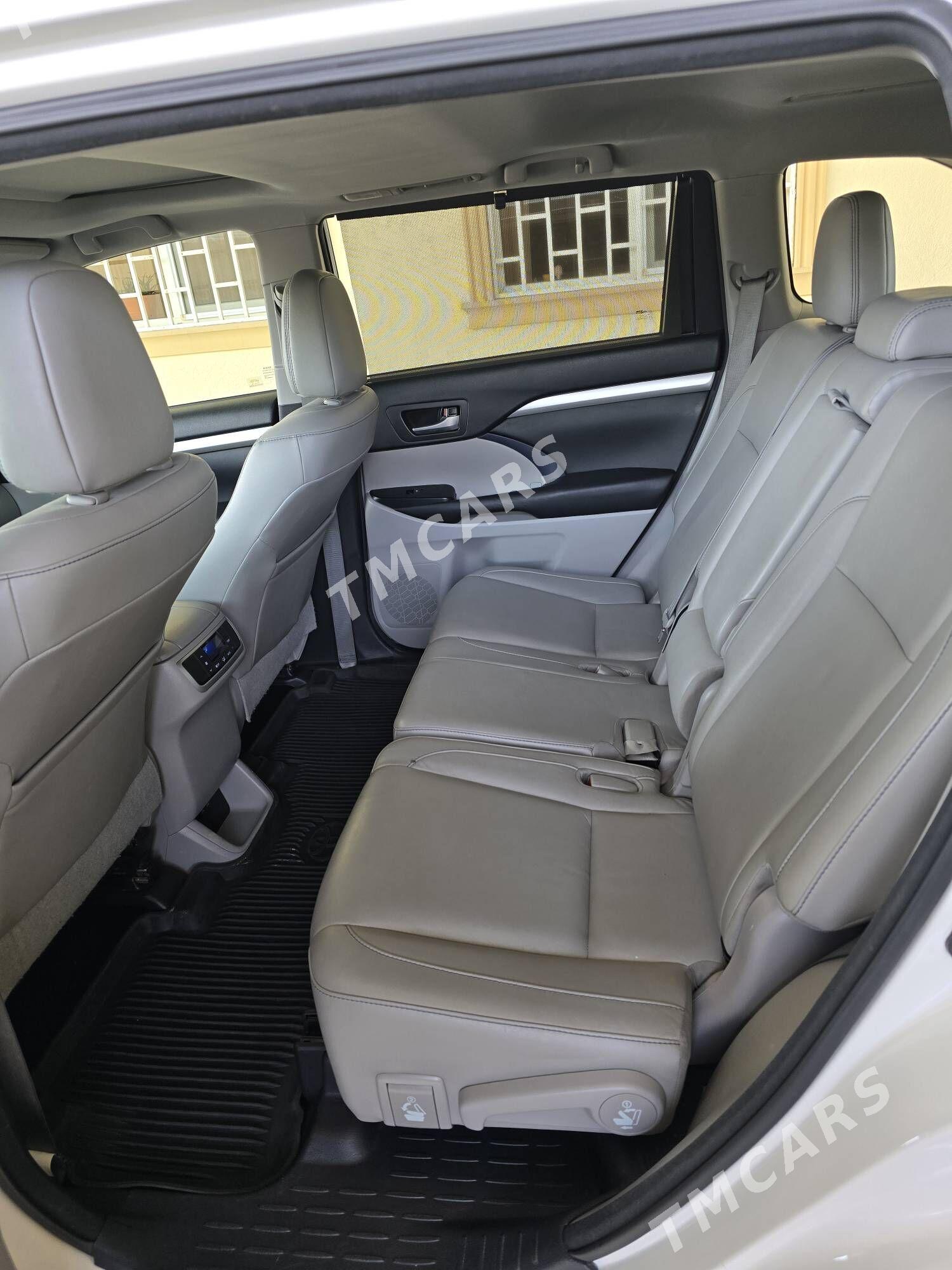 Toyota Highlander 2017 - 490 000 TMT - Aşgabat - img 2
