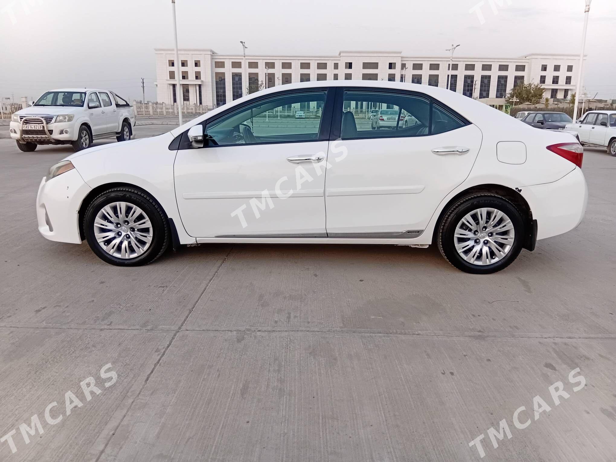 Toyota Corolla 2014 - 180 000 TMT - Türkmenabat - img 2