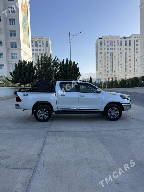 Toyota Hilux 2022 - 647 000 TMT - Ашхабад - img 5