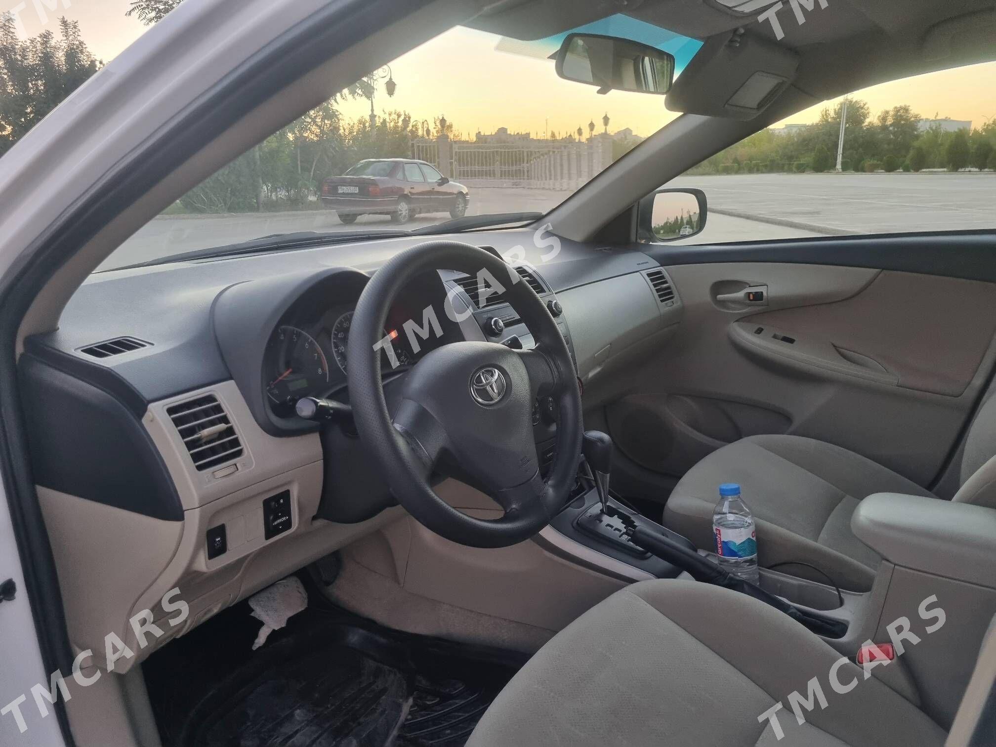Toyota Corolla 2013 - 175 000 TMT - Дашогуз - img 8