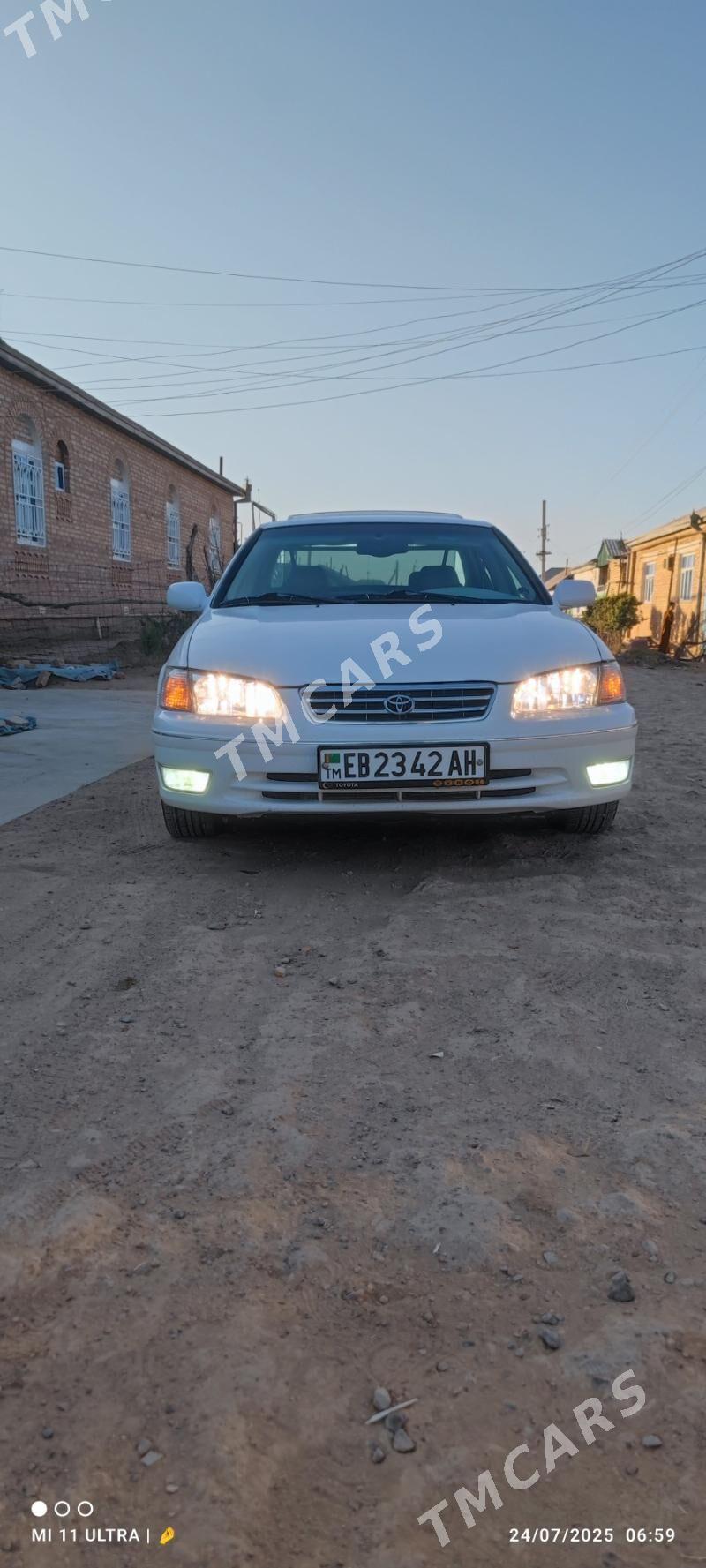 Toyota Camry 2001 - 220 000 TMT - Babadaýhan - img 2