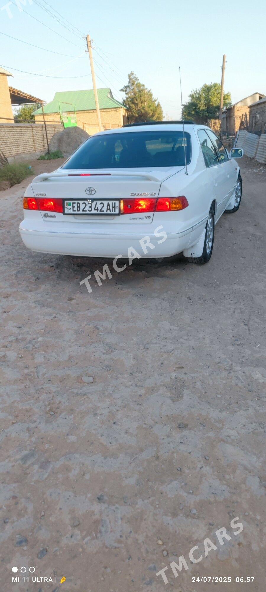 Toyota Camry 2001 - 220 000 TMT - Babadaýhan - img 3