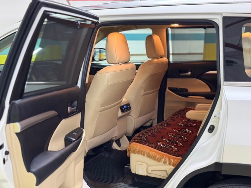 Toyota Highlander 2018 - 455 000 TMT - Aşgabat - img 10