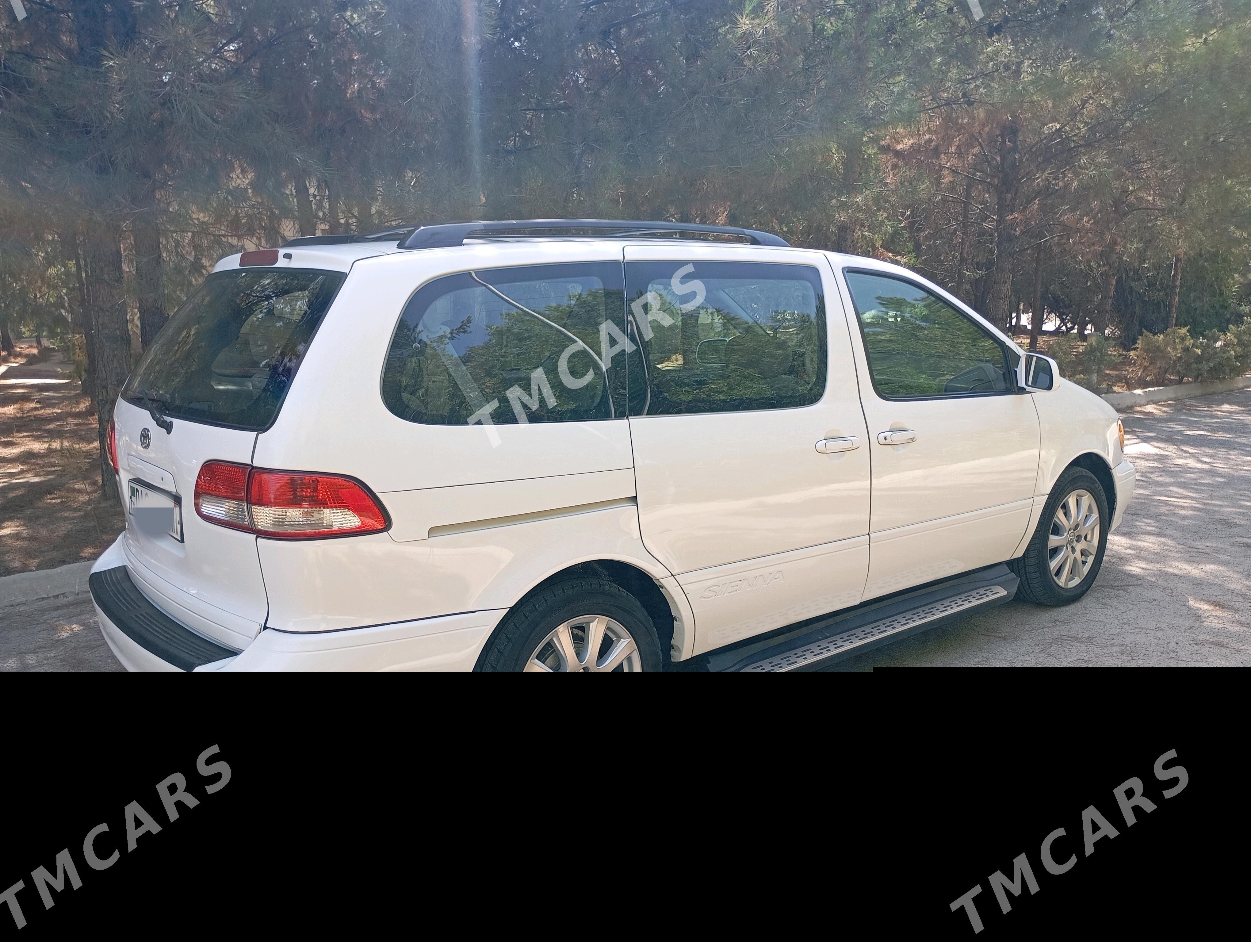 Toyota Sienna 2003 - 160 000 TMT - Bäherden - img 5