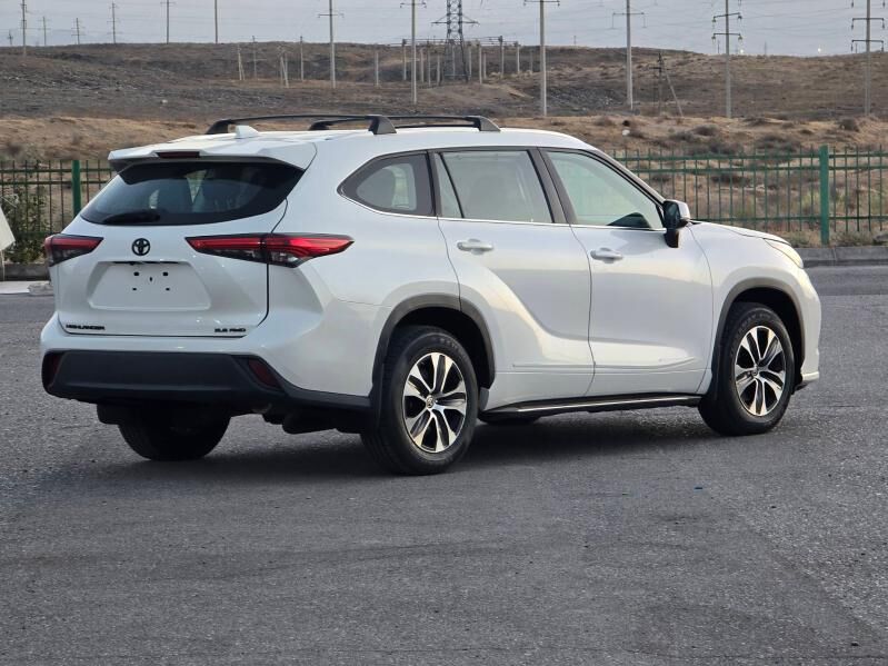 Toyota Highlander 2020 - 610 000 TMT - Ашхабад - img 9