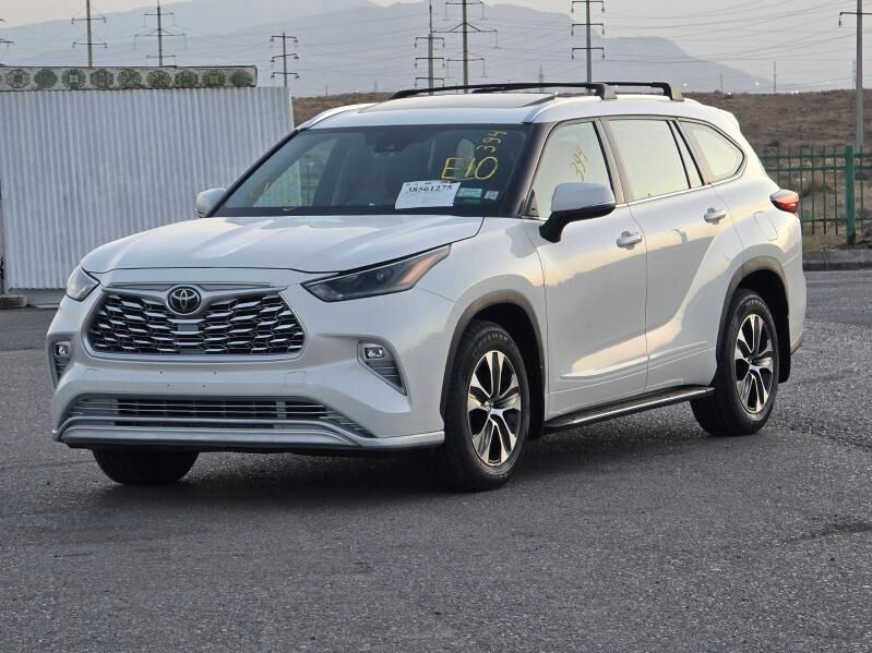 Toyota Highlander 2020 - 610 000 TMT - Ашхабад - img 4