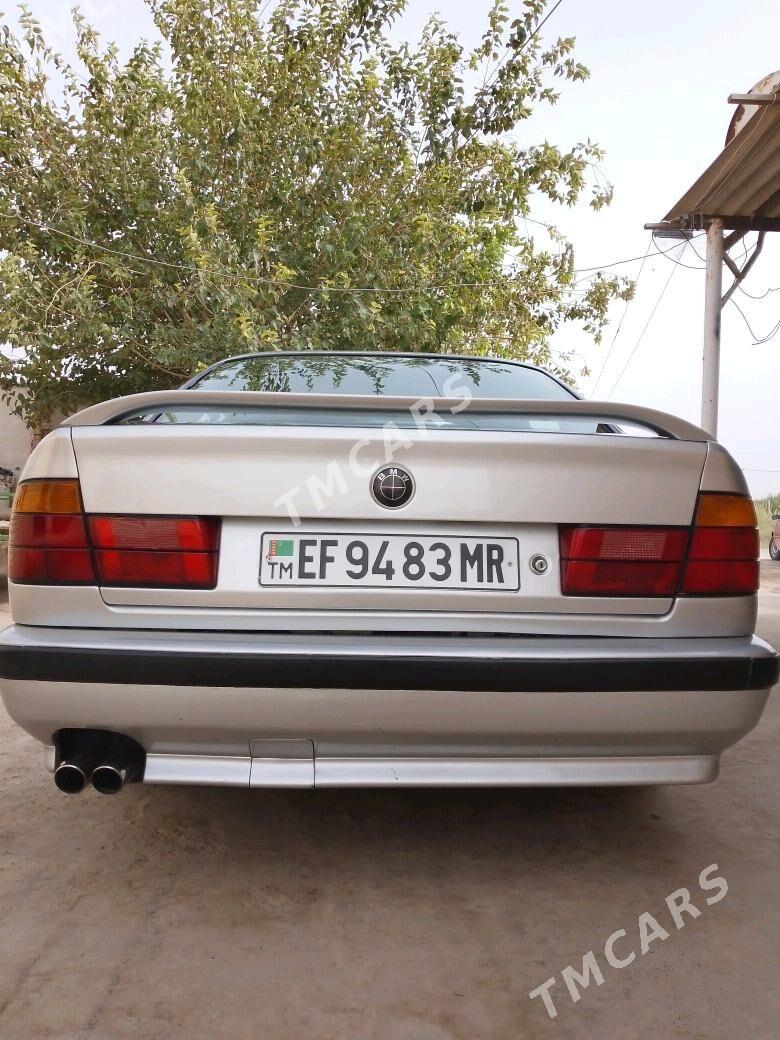 BMW 525 1995 - 79 000 TMT - Baýramaly - img 4