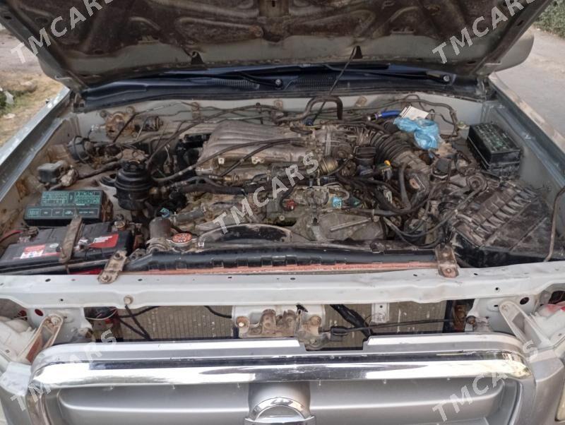 Nissan Pathfinder 2000 - 130 000 TMT - Türkmenabat - img 10