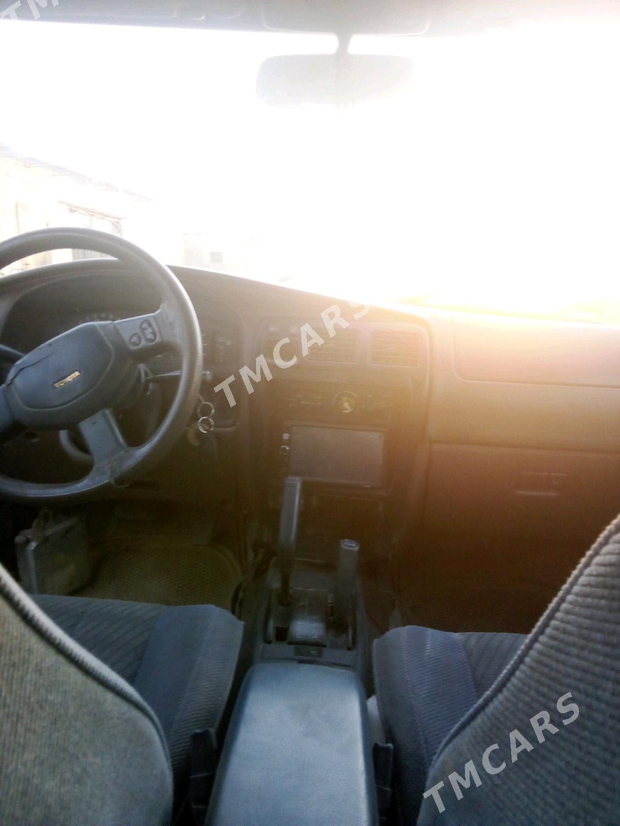 Toyota 4Runner 1991 - 70 000 TMT - Farap - img 4