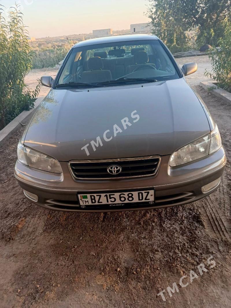 Toyota Camry 1999 - 132 000 TMT - Гурбансолтан Едже - img 9