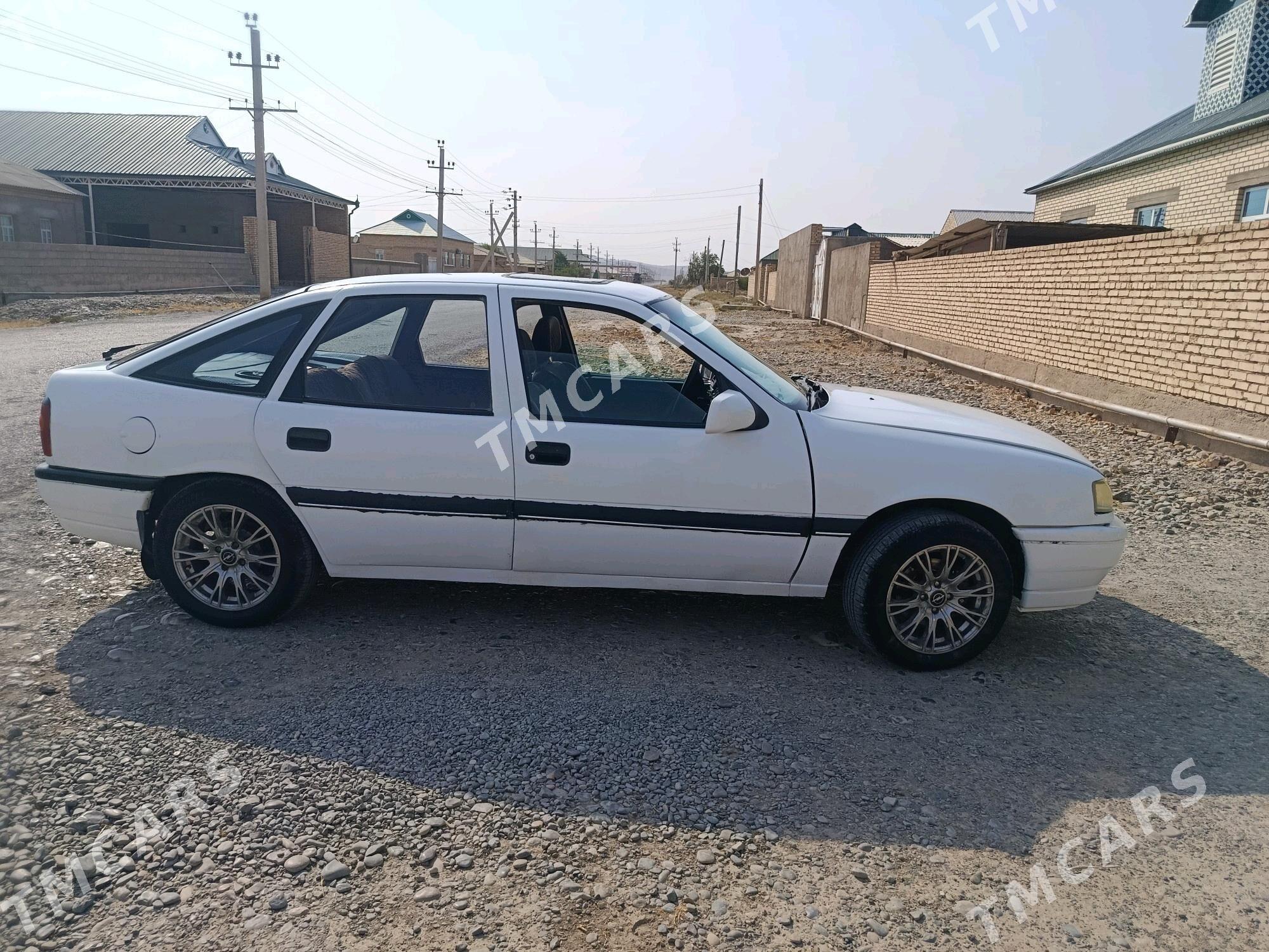 Opel Vectra 1992 - 33 000 TMT - Kaka - img 3