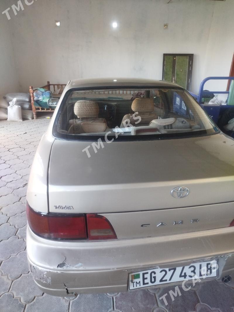 Toyota Camry 1995 - 74 000 TMT - Saýat - img 3